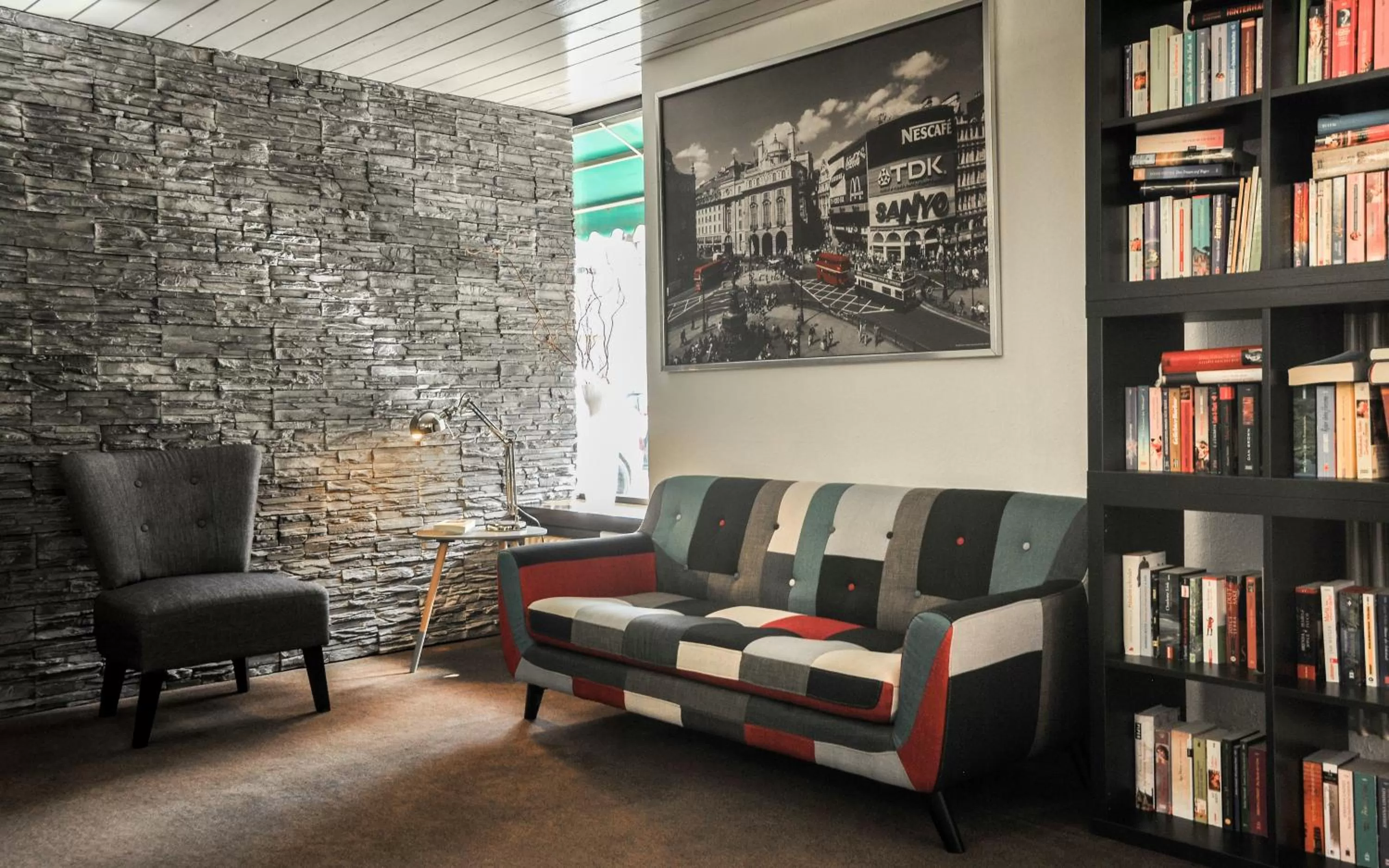 Library in City Hotel Fellbach 24H CHECK-IN