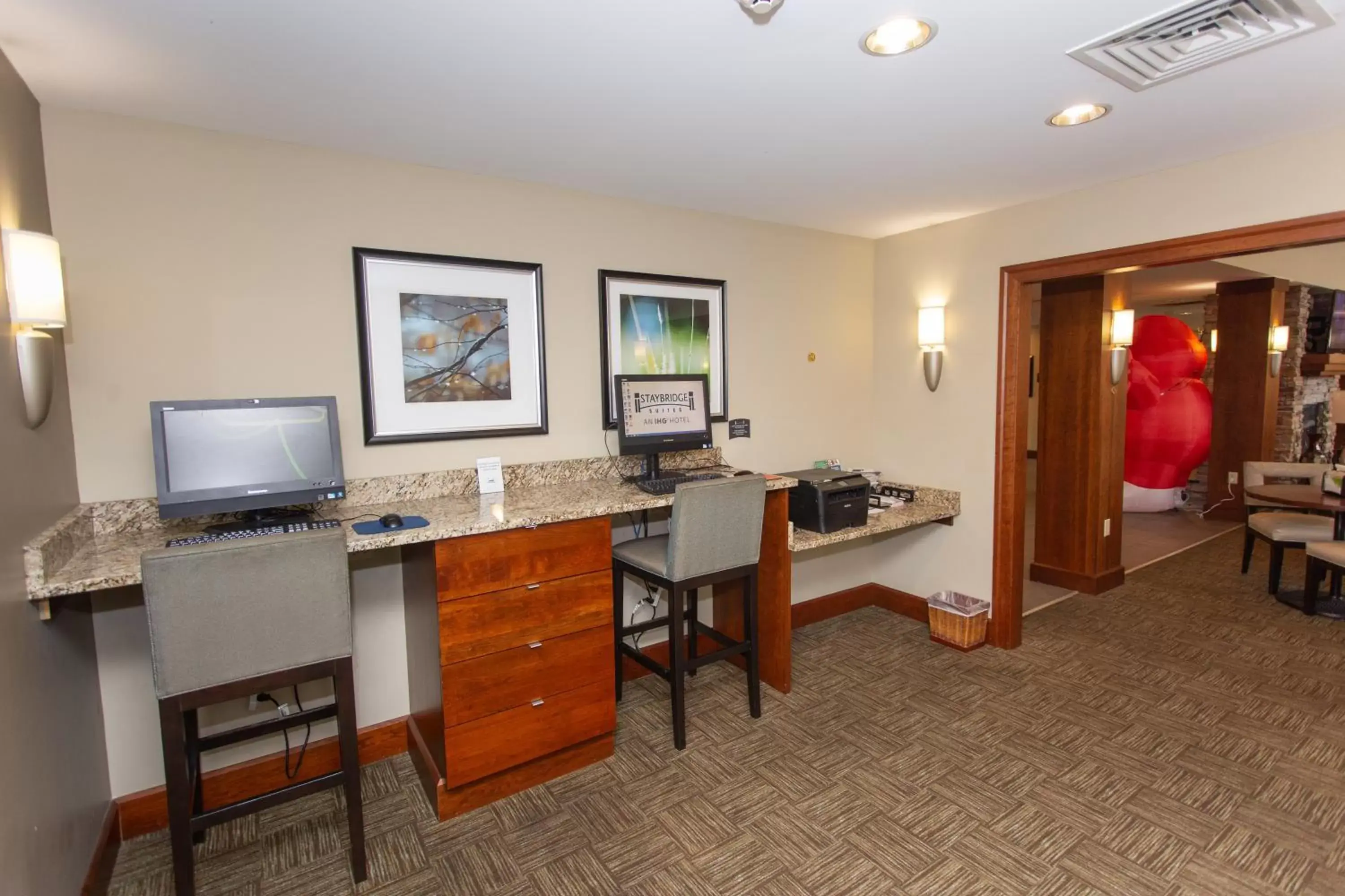 Other, TV/Entertainment Center in Staybridge Suites Bowling Green, an IHG Hotel