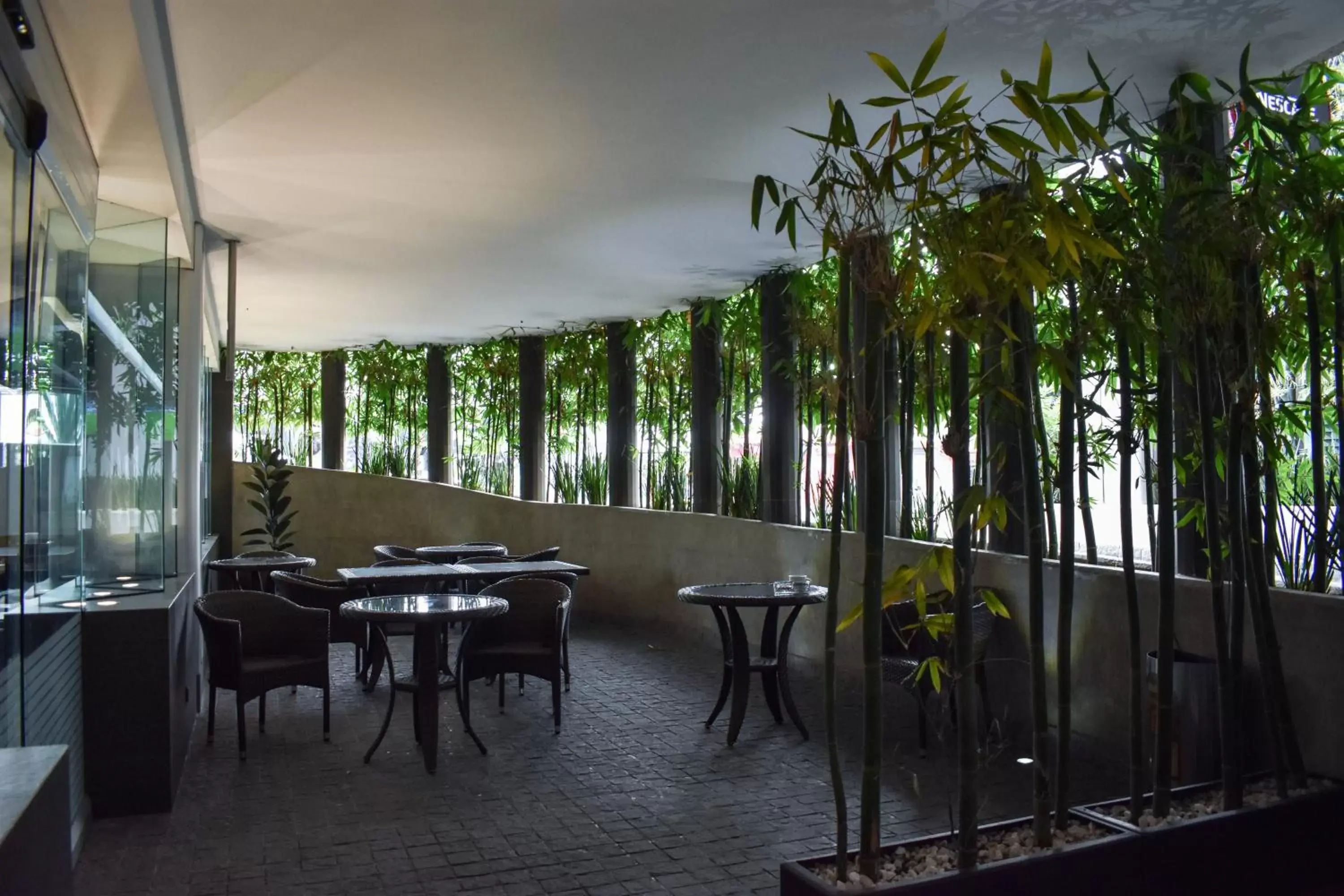 Restaurant/Places to Eat in Ramada by Wyndham Mexico City Santa Fe