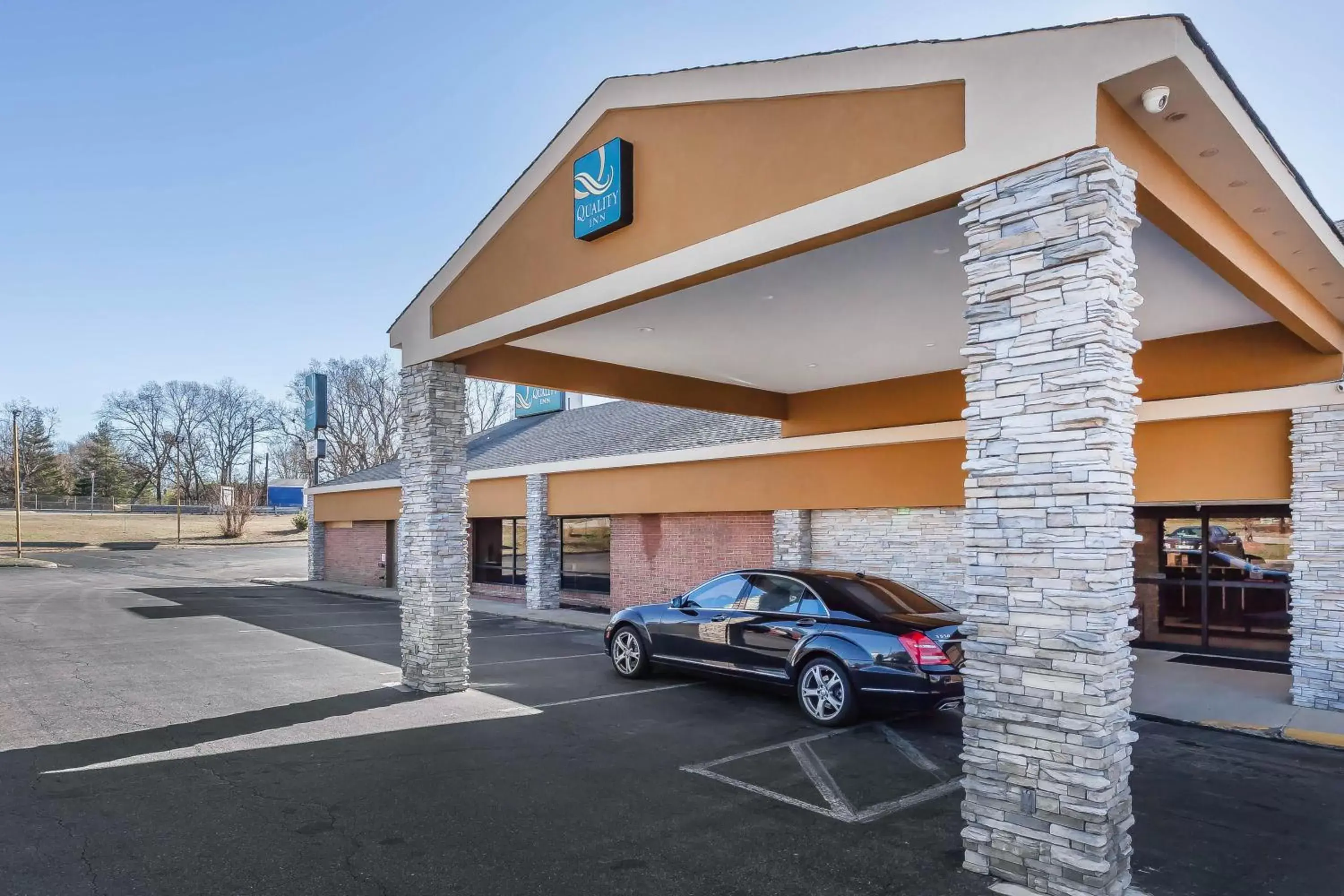 Property Building in Quality Inn South Boston - Danville East