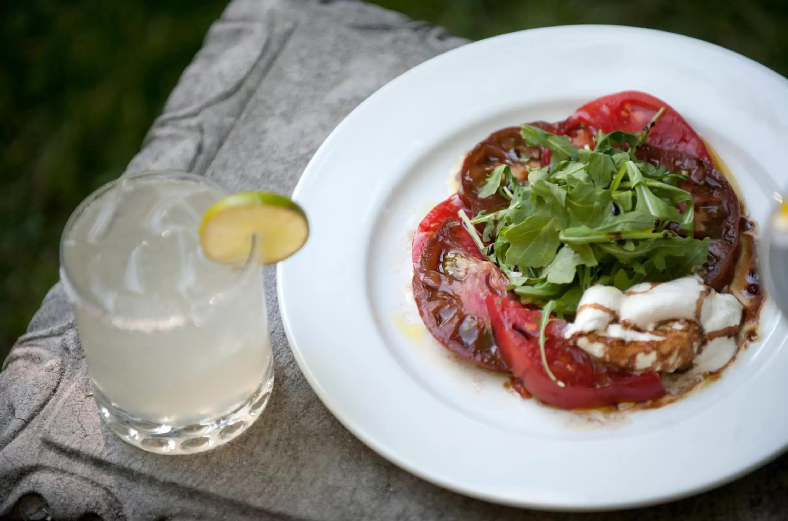 Food and drinks in Knob Hill Inn Food and drinks in Knob Hill Inn