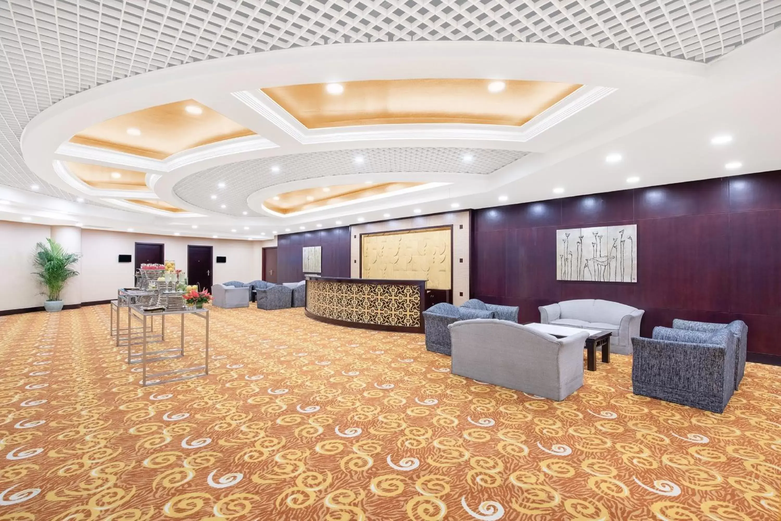 Restaurant/places to eat, Banquet Facilities in Holiday Inn Beijing Chang An West, an IHG Hotel