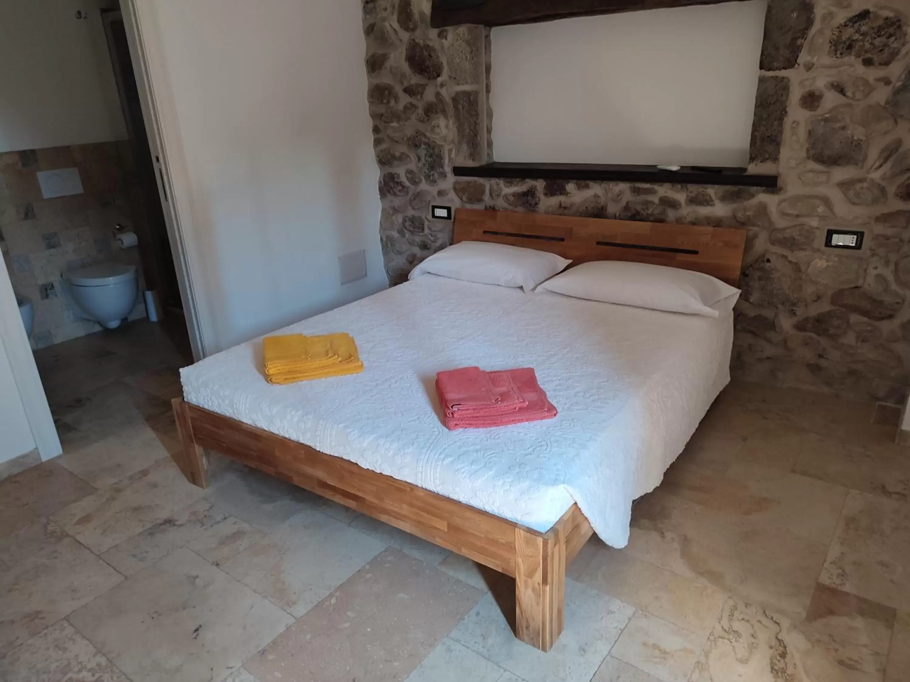 Bed in Deiana