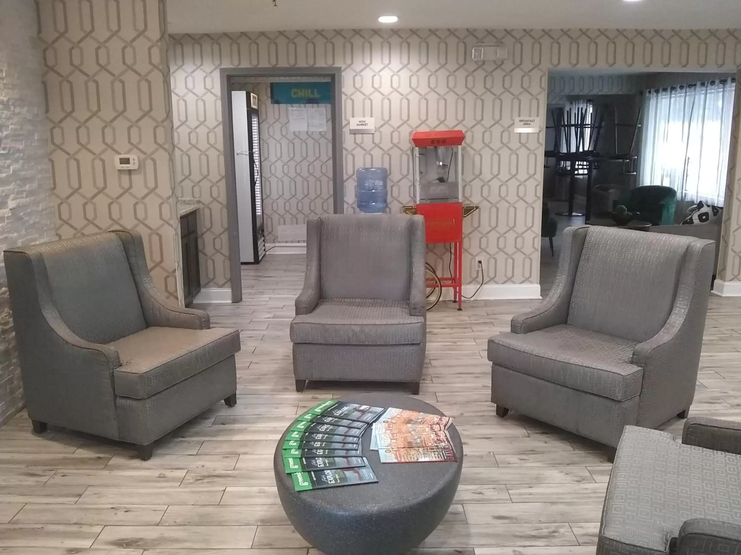 Lobby or reception in Clarion Pointe - Greensboro Coliseum Area