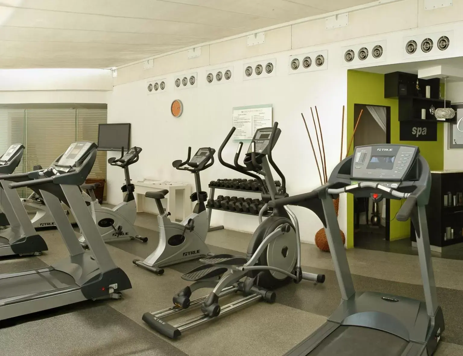 Fitness centre/facilities, Fitness Center/Facilities in NH Collection Mexico City Airport T2