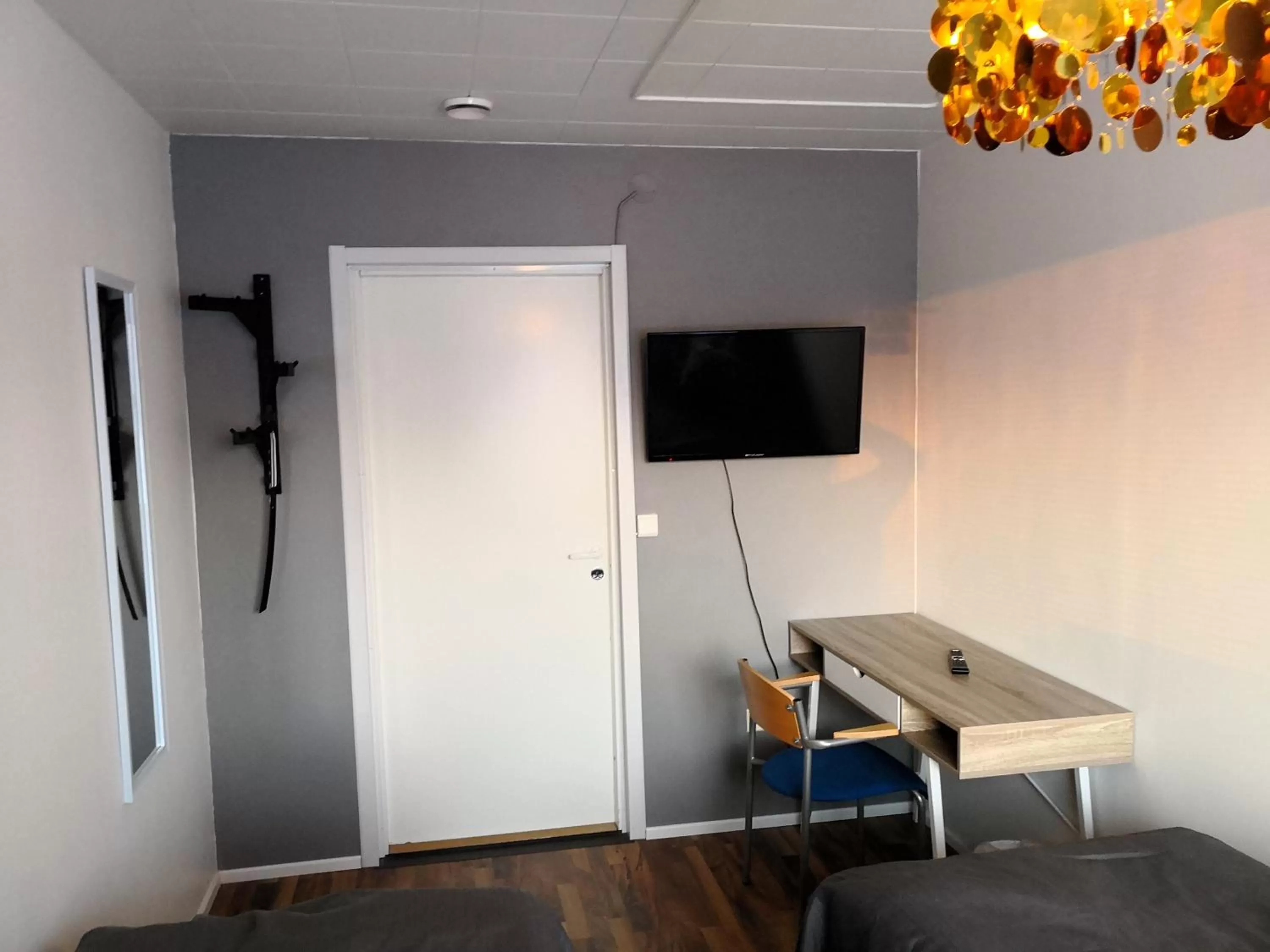 TV and multimedia in Motel Tornio