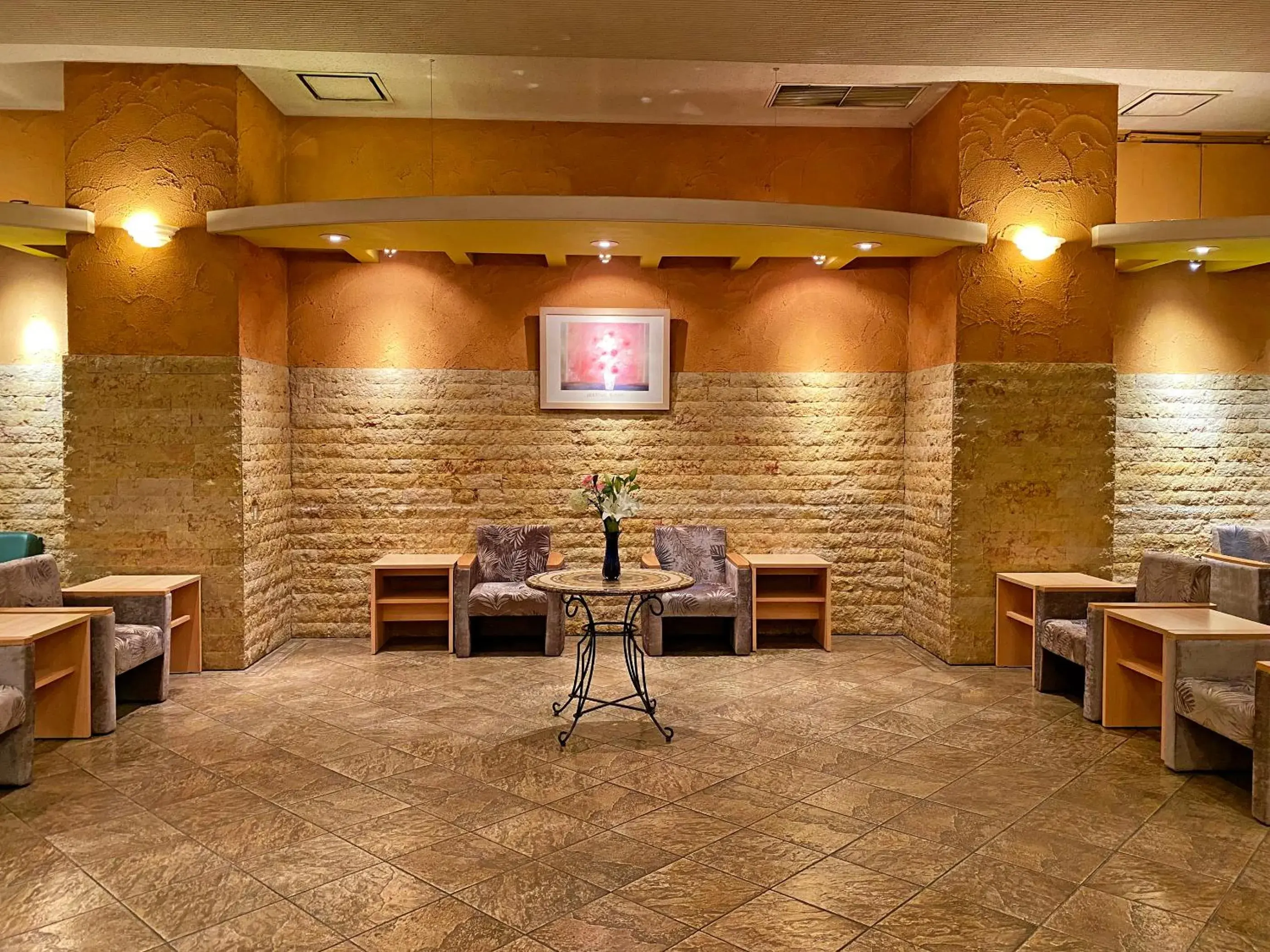 Area and facilities in Hotel Pearl City Sapporo