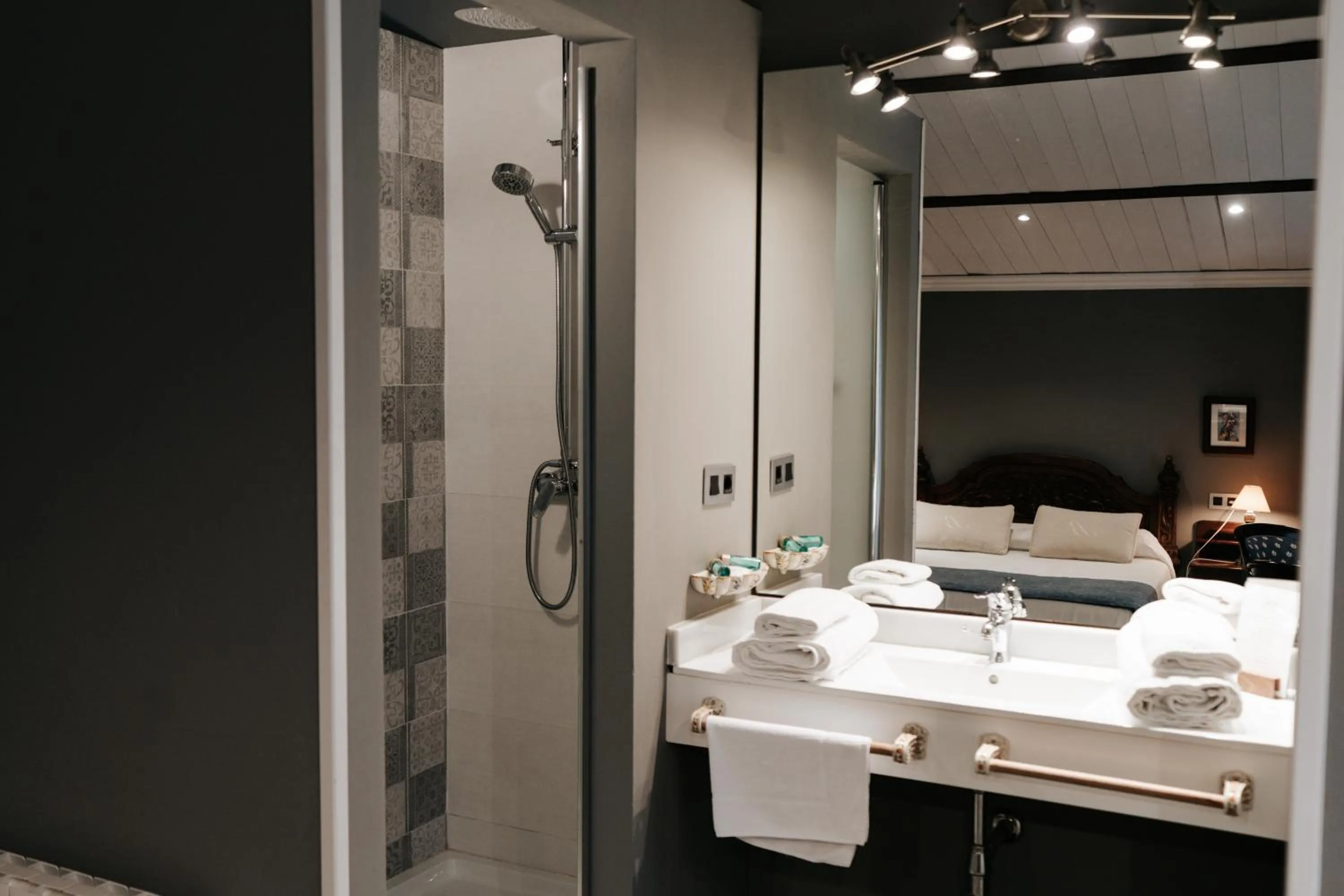 Shower in Casa Grande Do Bachao