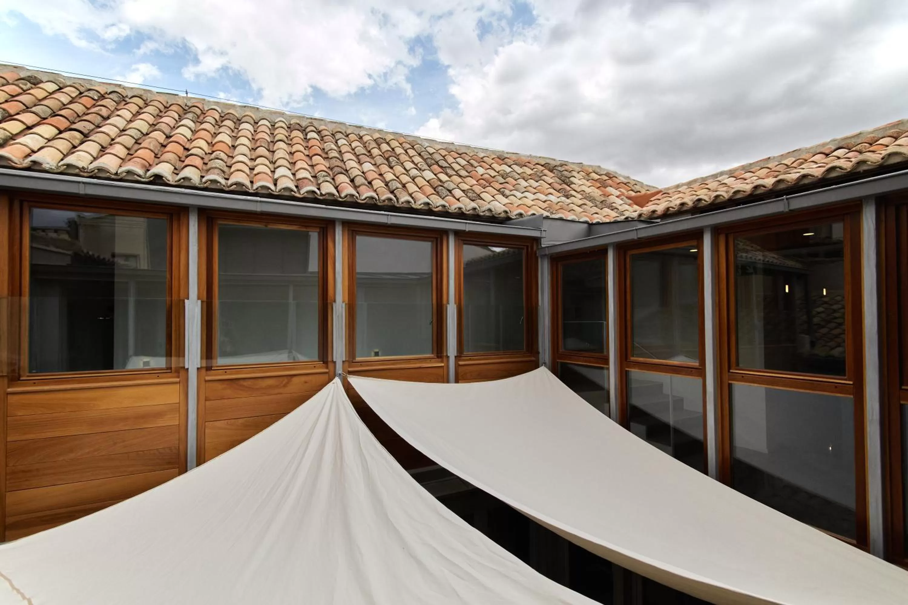 Property building in Hotel Boutique Posada Sillería