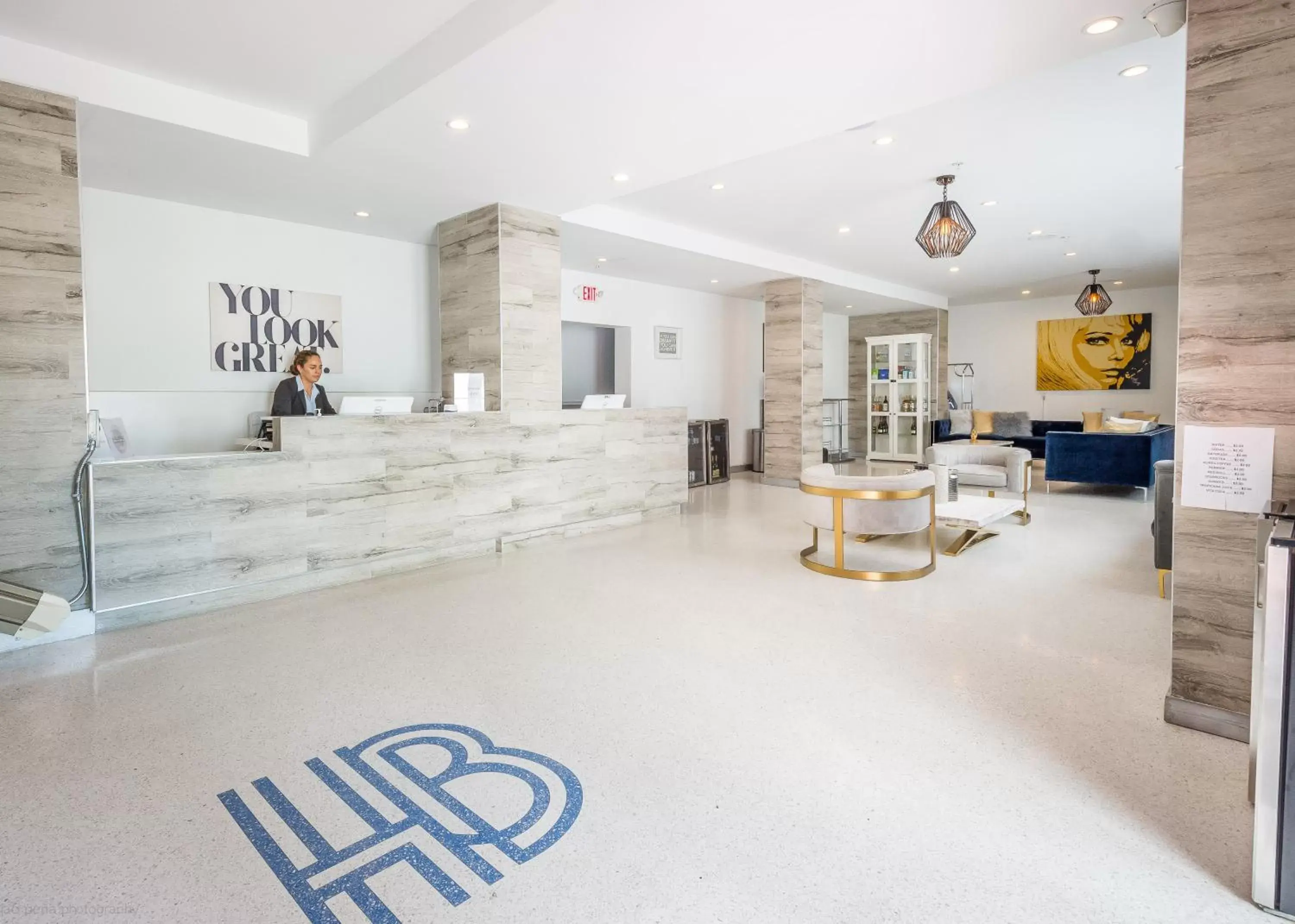 Lobby or reception in Hotel Belleza Lobby or reception in Hotel Belleza