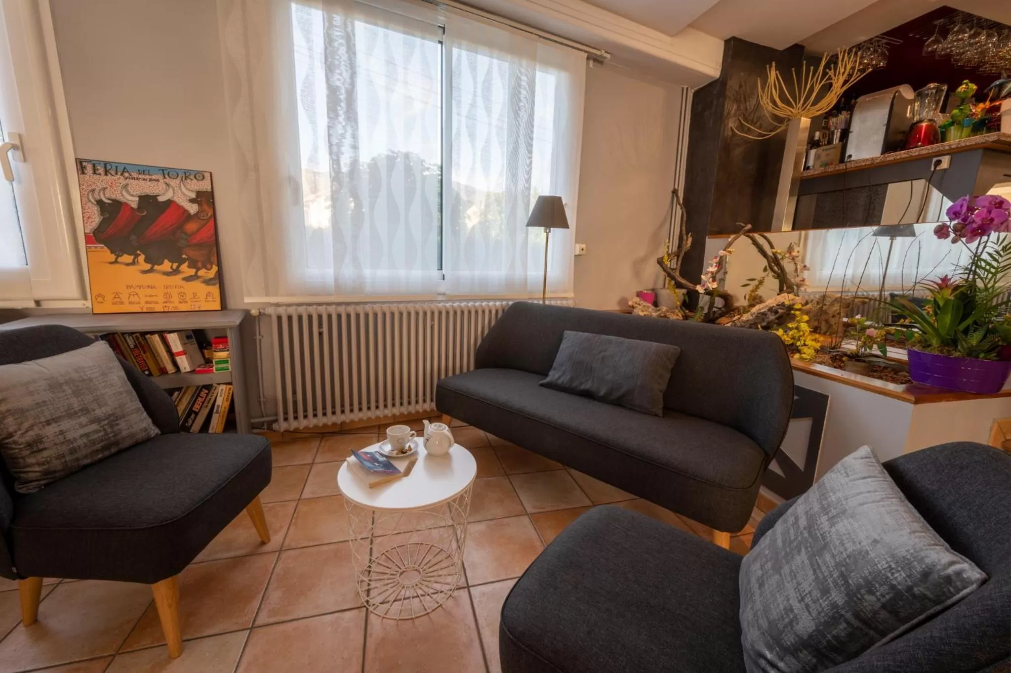 Lounge or bar in Hôtel du Soleil Levant