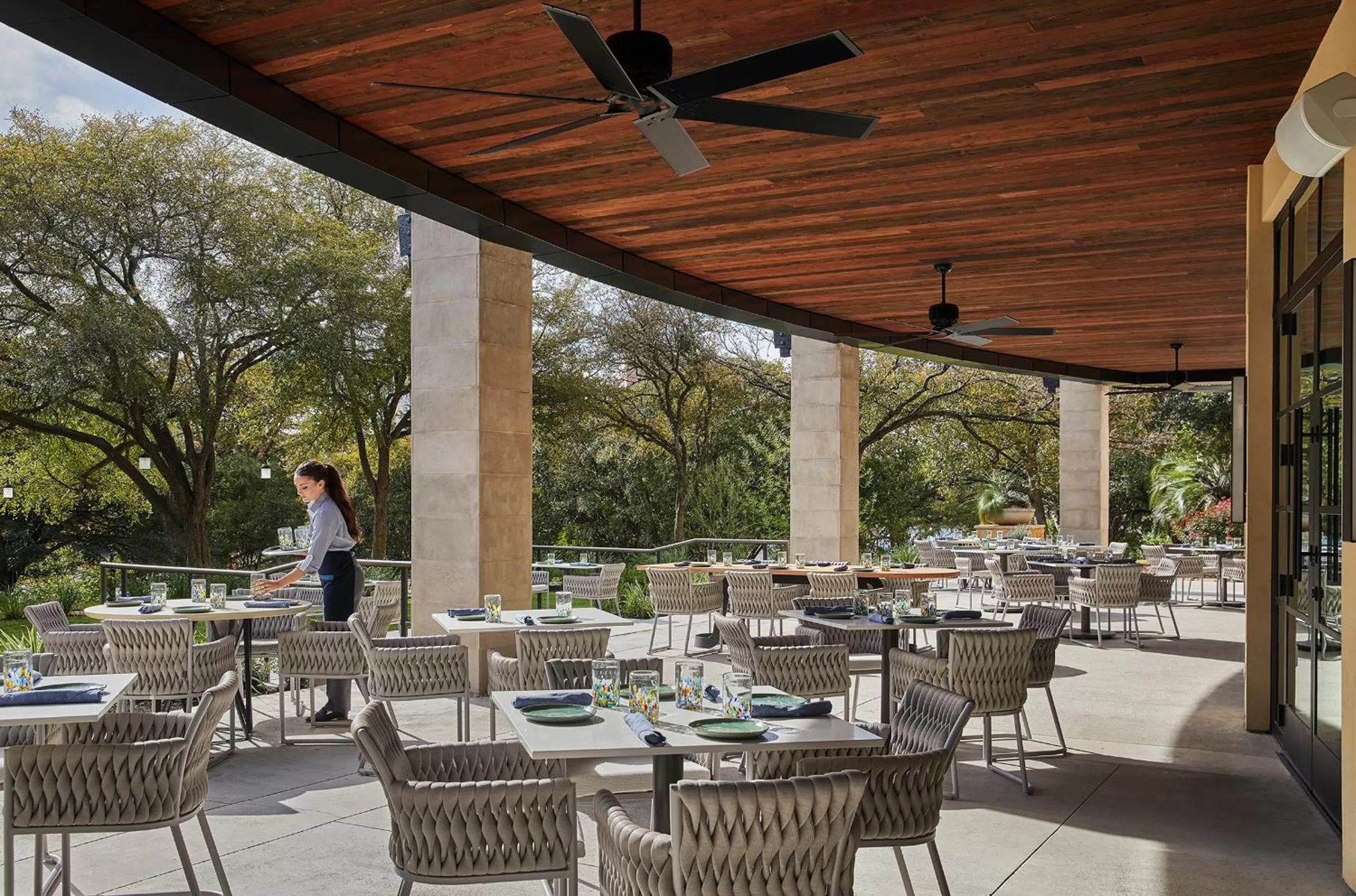 Restaurant/places to eat in Four Seasons Hotel Austin