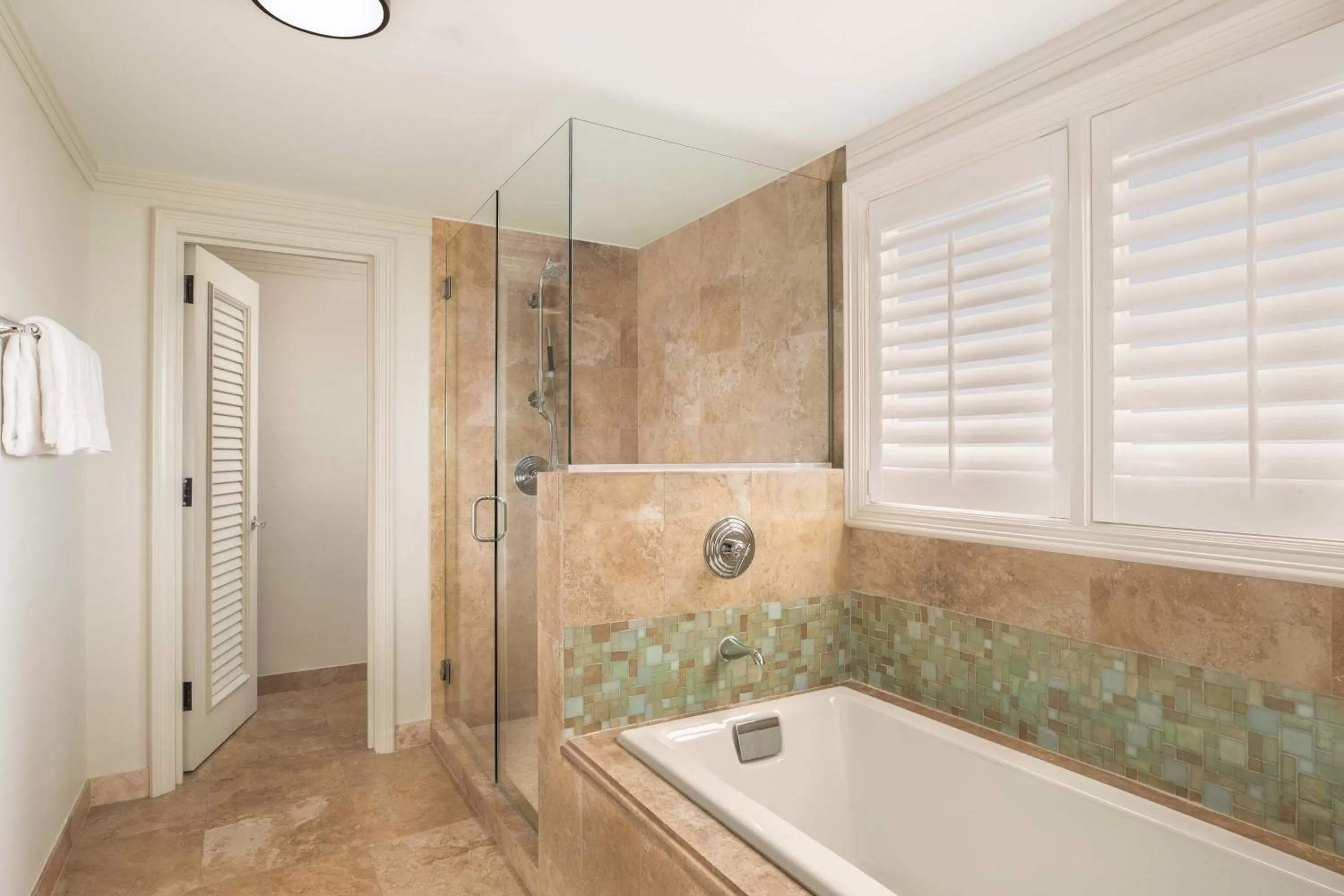 Bathroom in The Ritz-Carlton Maui, Kapalua