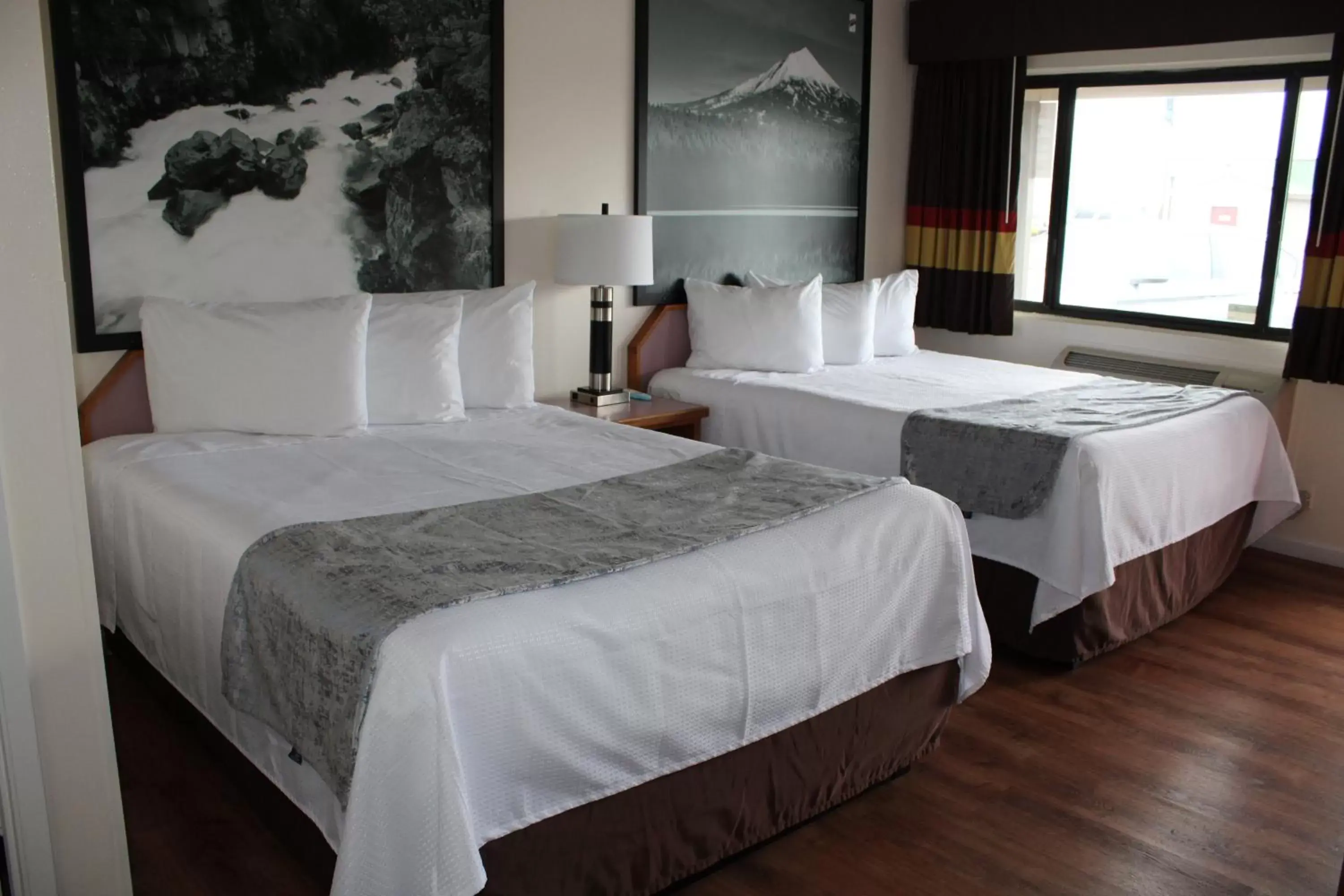 Bed in Scottish Inns Ashland Bed in Scottish Inns Ashland