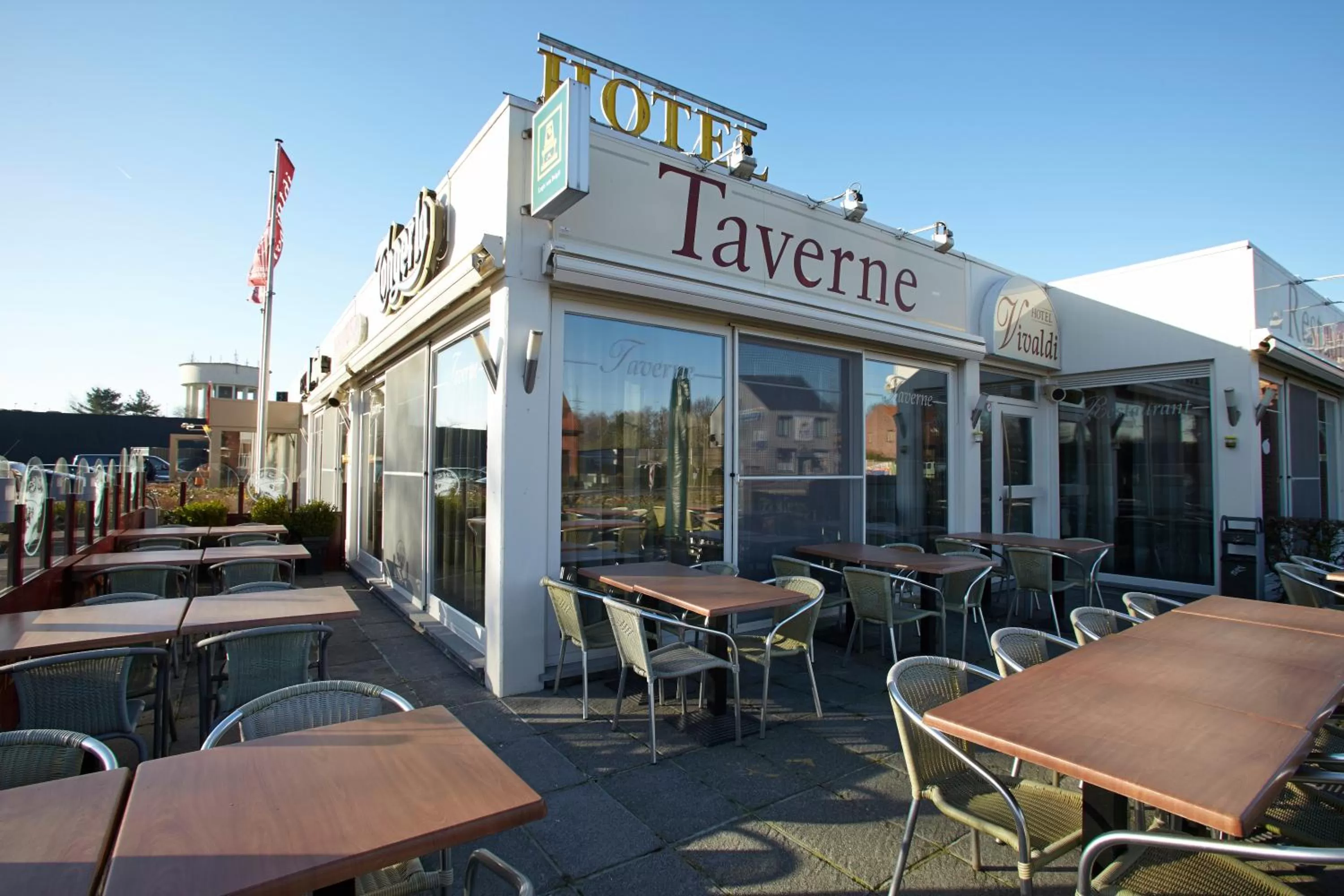 Facade/entrance in Vivaldi Hotel