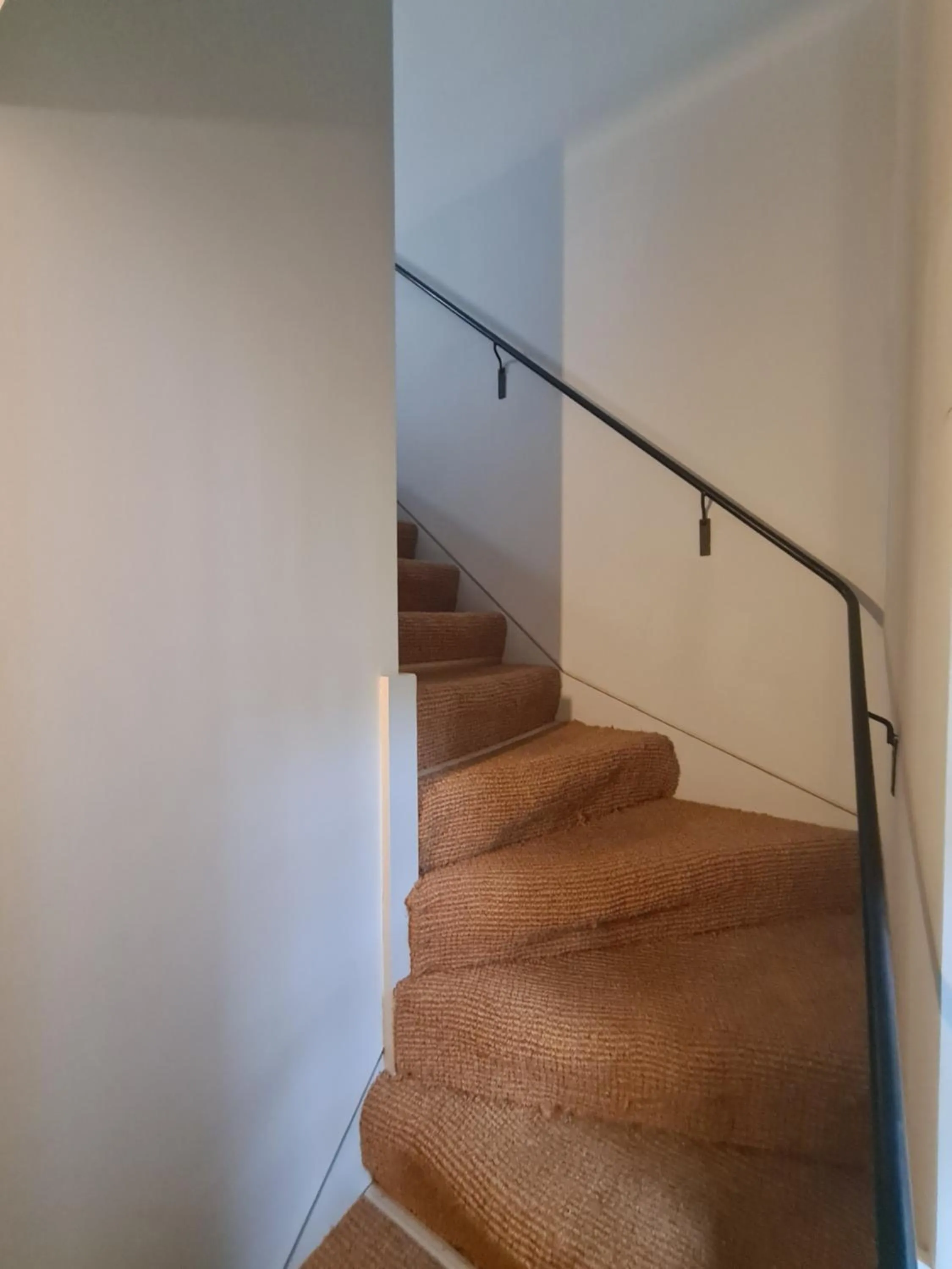 Facade/entrance in The Crown