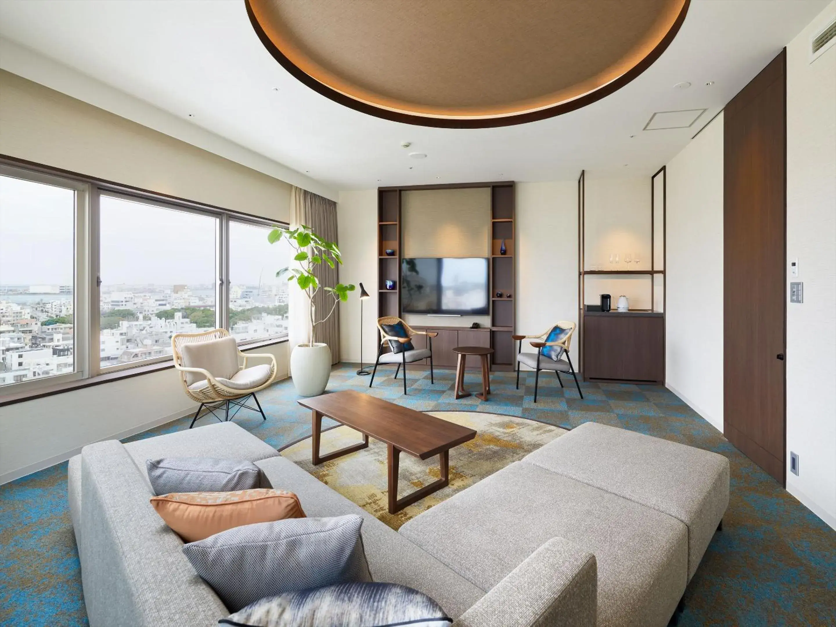 Living room in Okinawa NaHaNa Hotel & Spa Living room in Okinawa NaHaNa Hotel & Spa