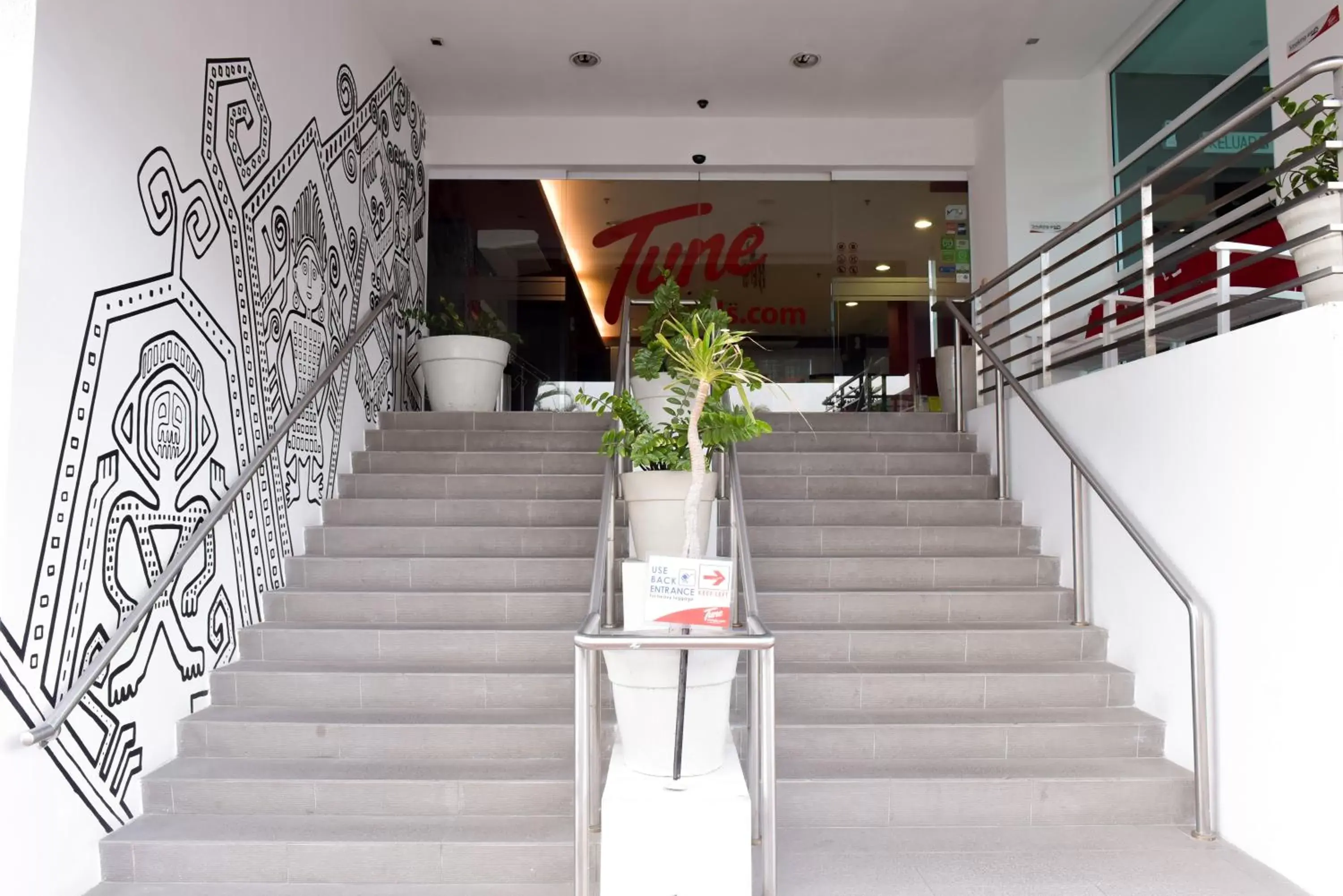 Facade/entrance, Lobby/Reception in Tune Hotel - Waterfront Kuching