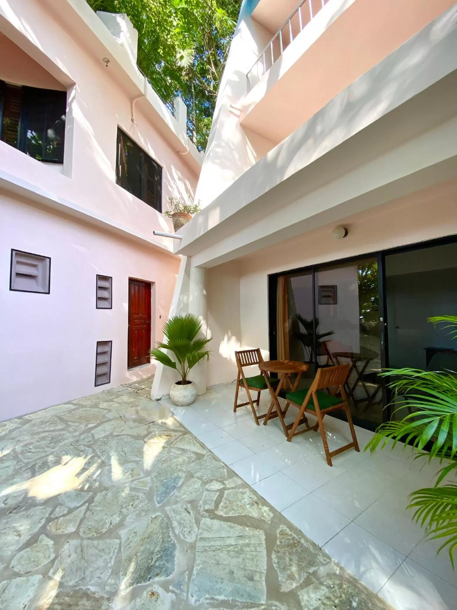 Property building in Hotel Alegria