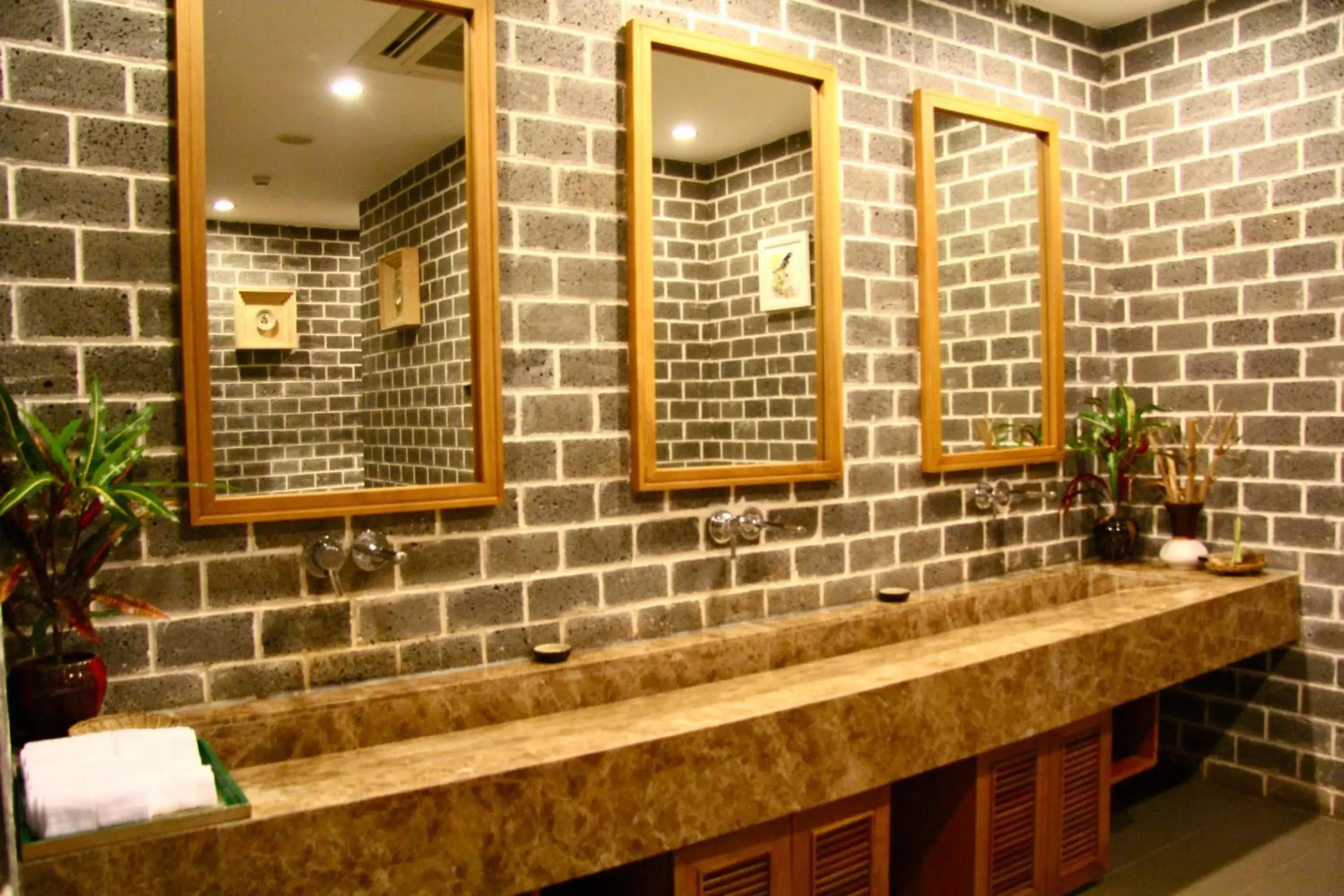 Area and facilities, Bathroom in Aroma Beach Resort and Spa