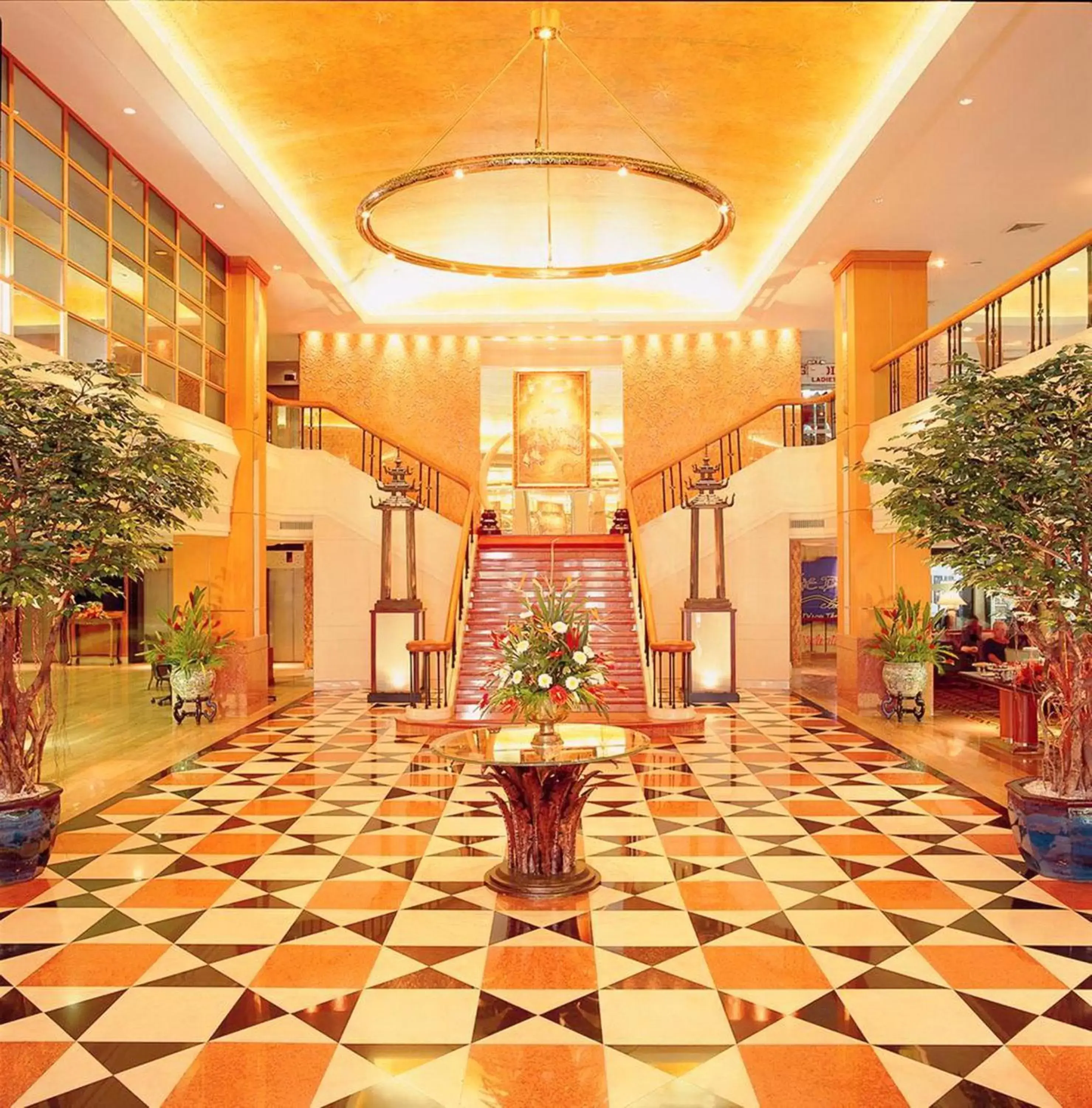 Facade/entrance, Lobby/Reception in Indra Regent Hotel
