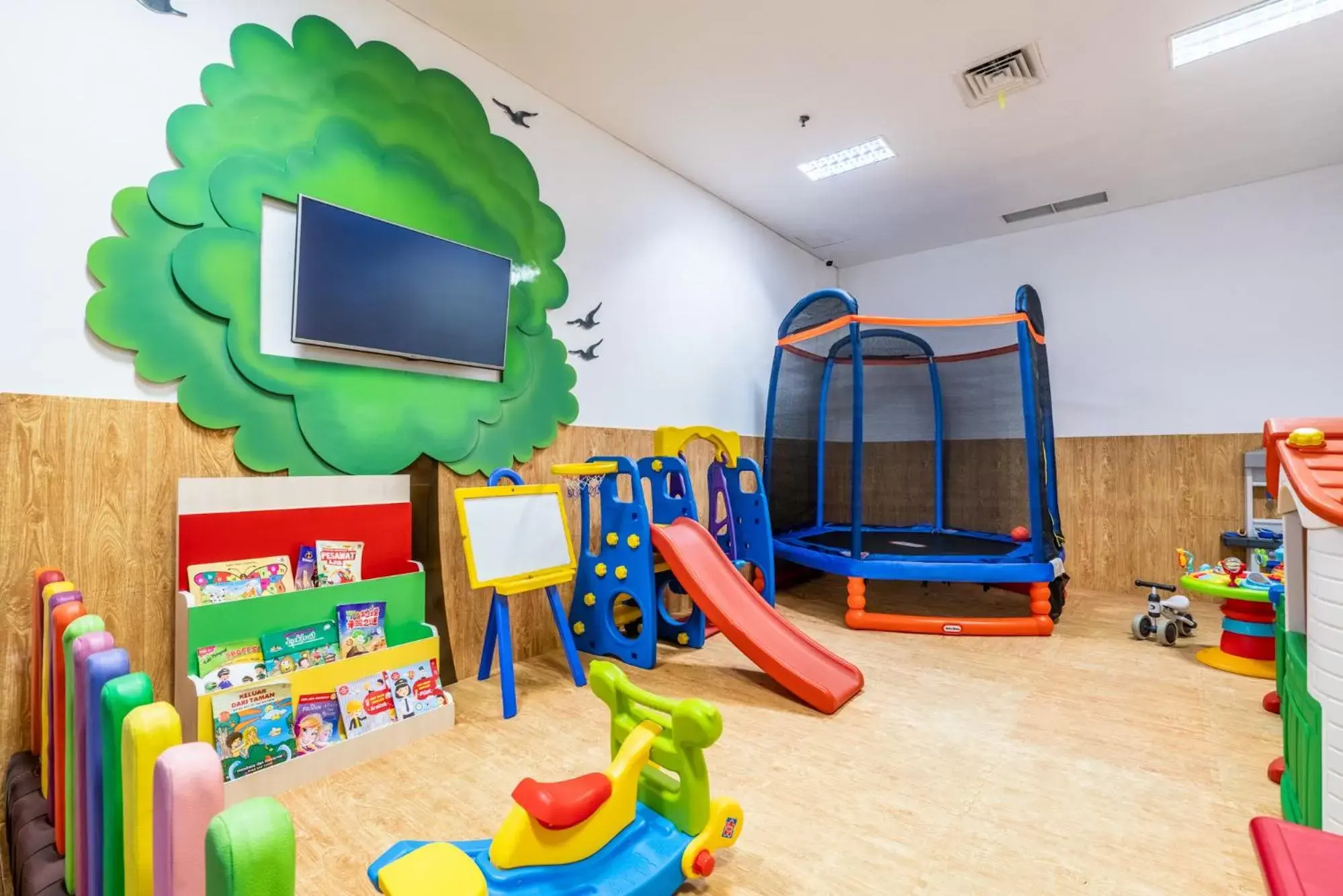 Day, Kid's Club in Vouk Hotel and Suites