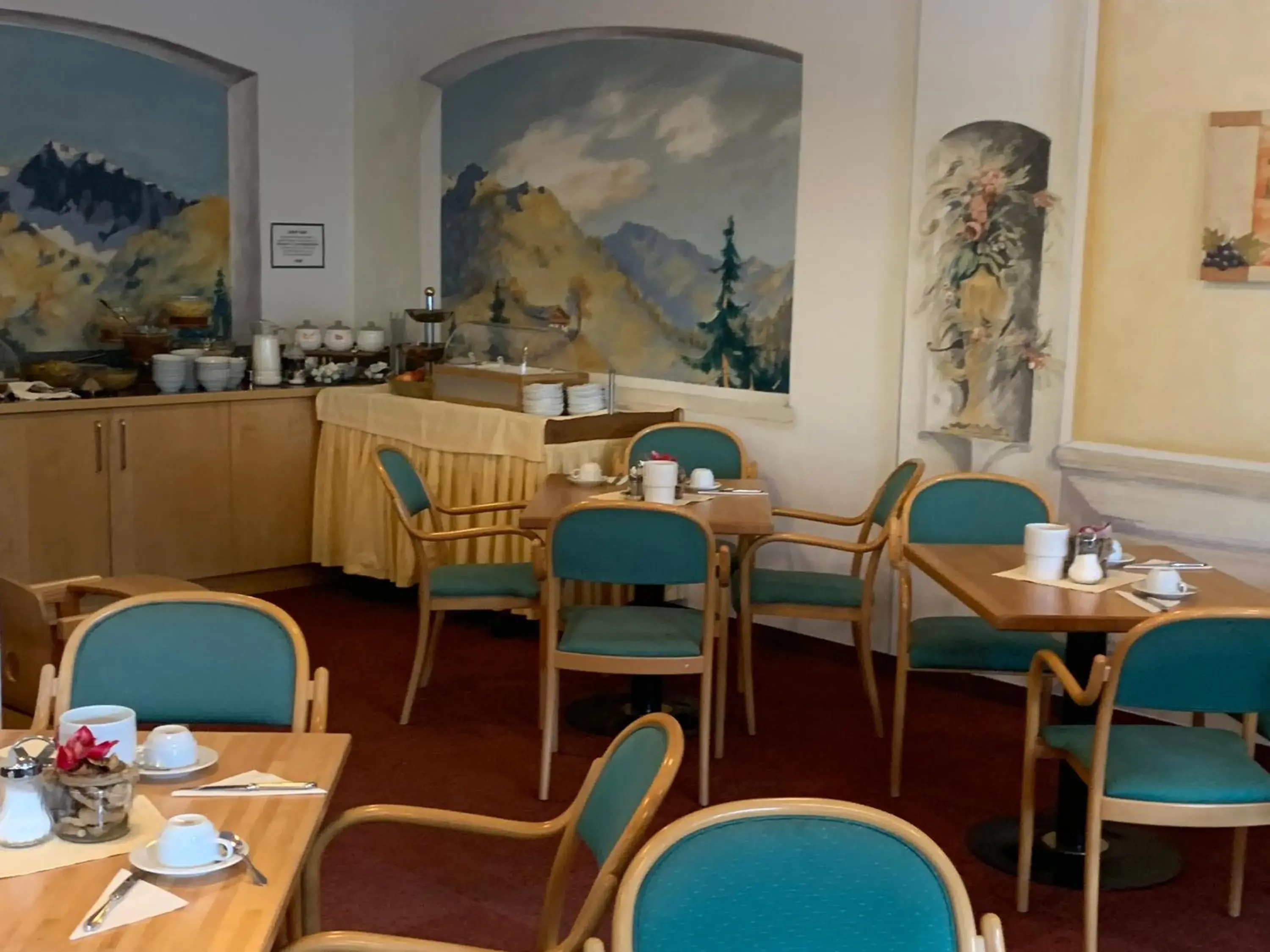 Breakfast, Restaurant/Places to Eat in Hotel Schneeberger Superior