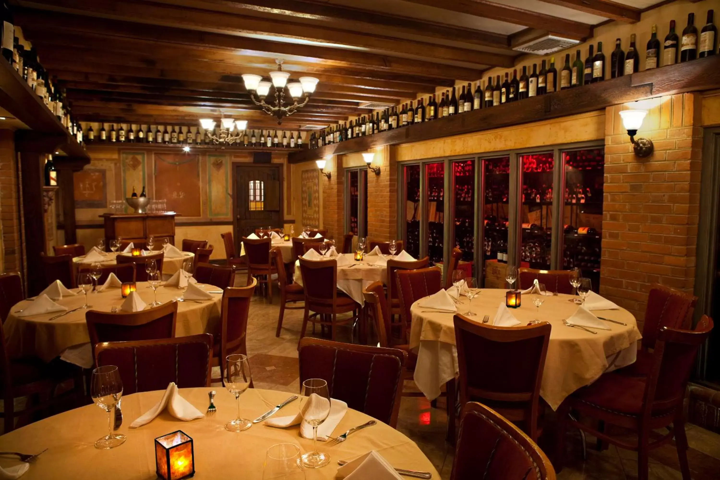 Restaurant/Places to Eat in Penn's View Hotel Philadelphia