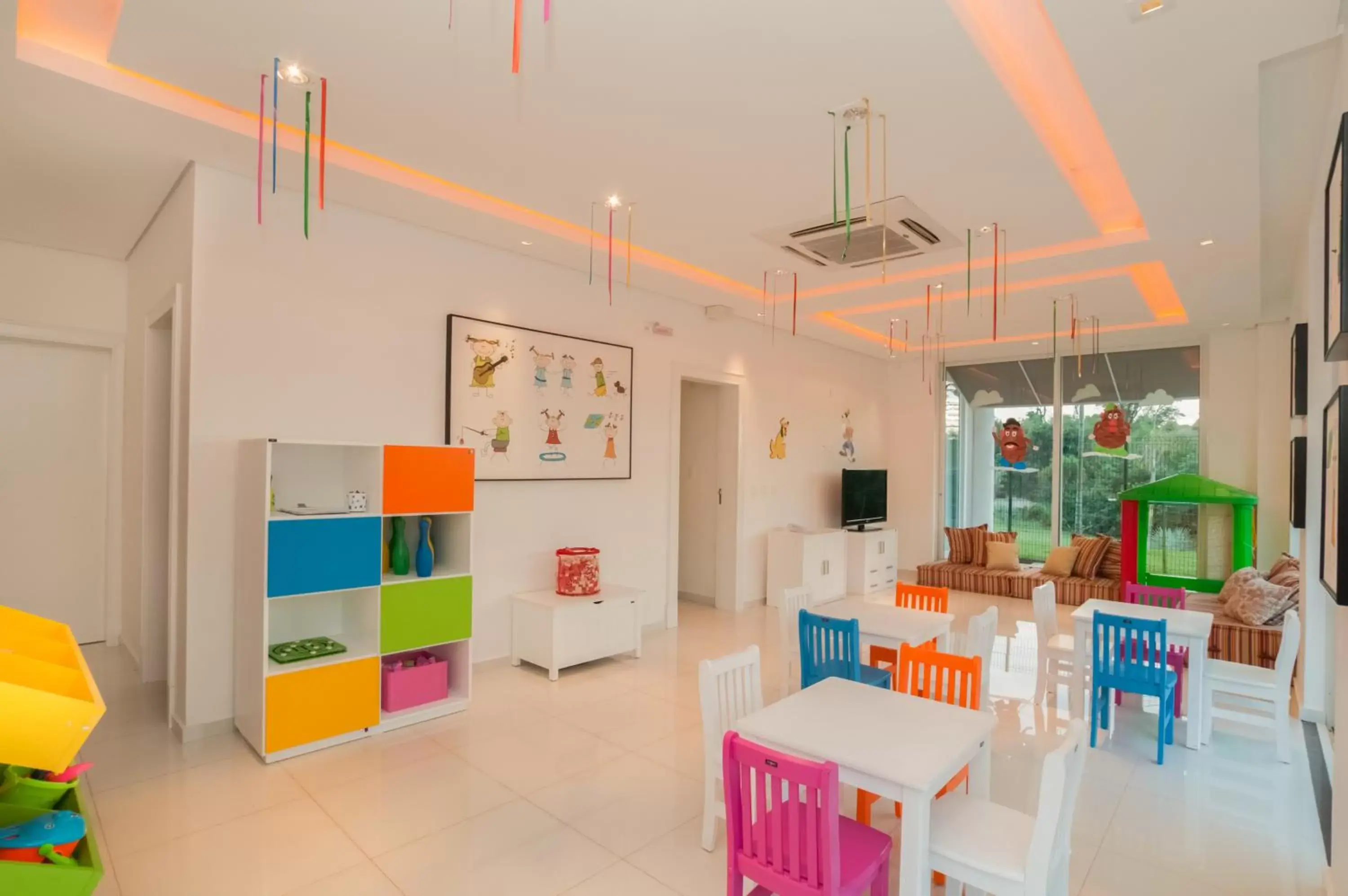 Kids's club, Restaurant/Places to Eat in Wish Foz do Iguaçu