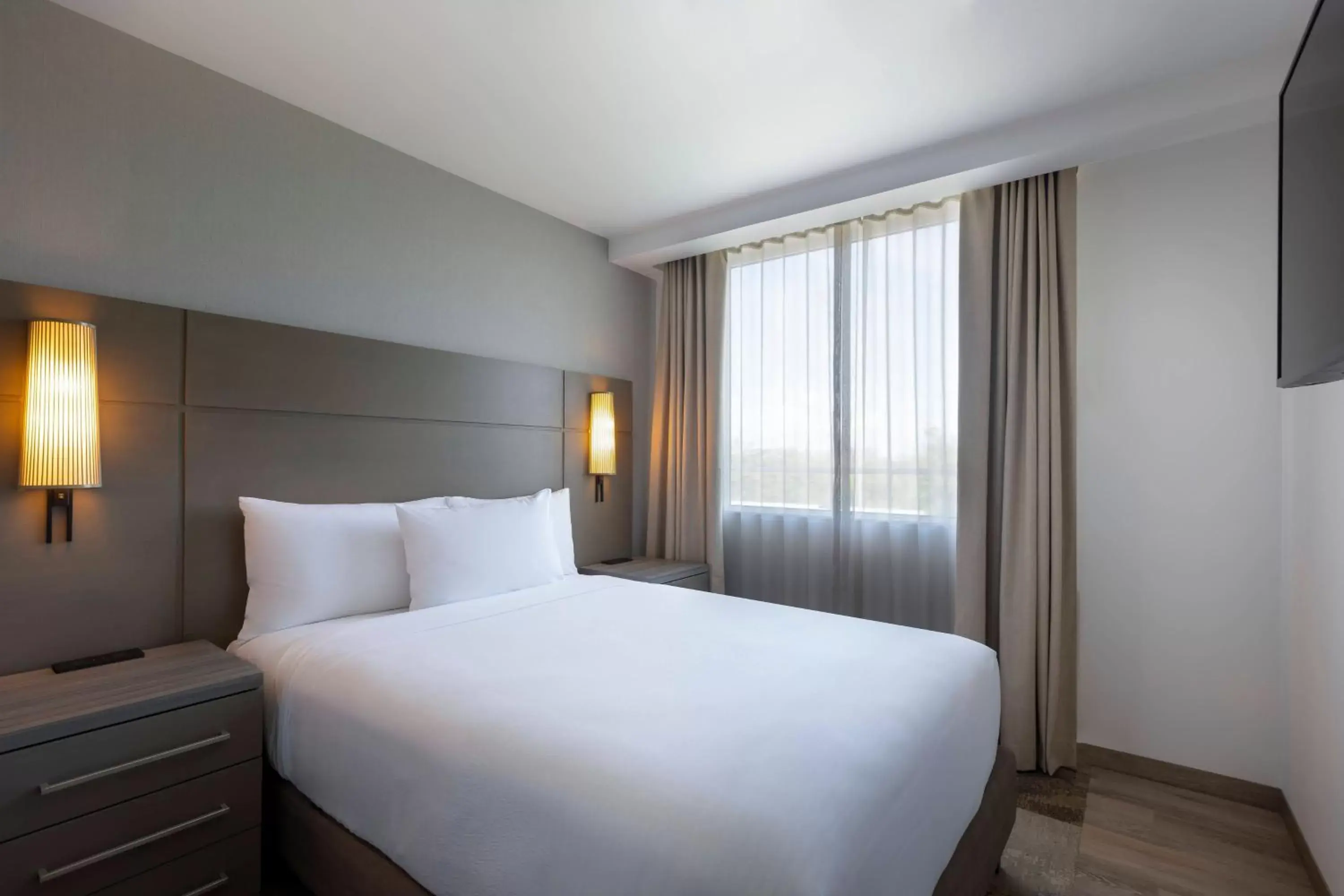 Bedroom, Bed in Residence Inn by Marriott Cancun Hotel Zone
