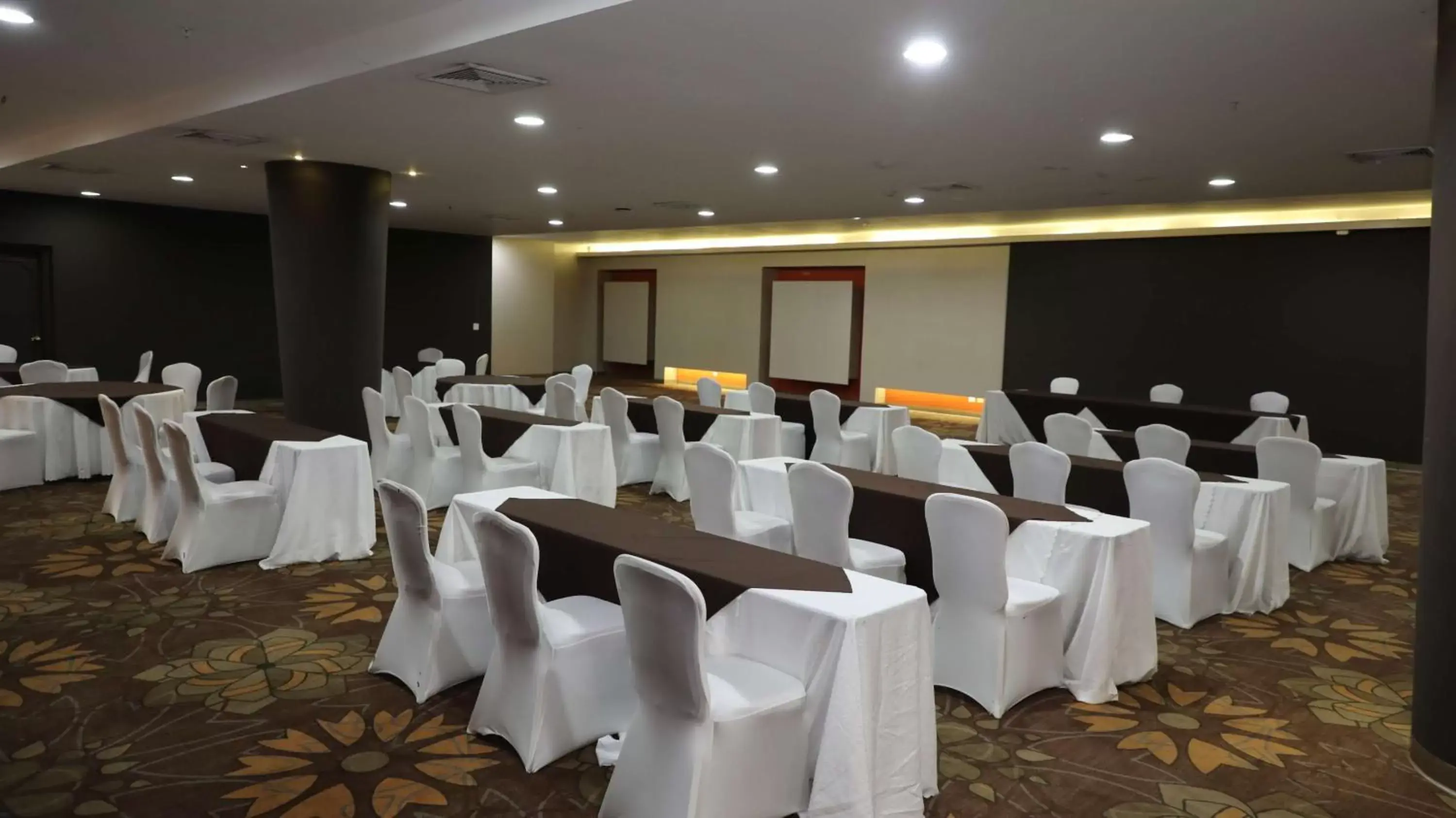 Meeting/conference room in Hotel El Panama by Faranda Grand, a member of Radisson Individuals