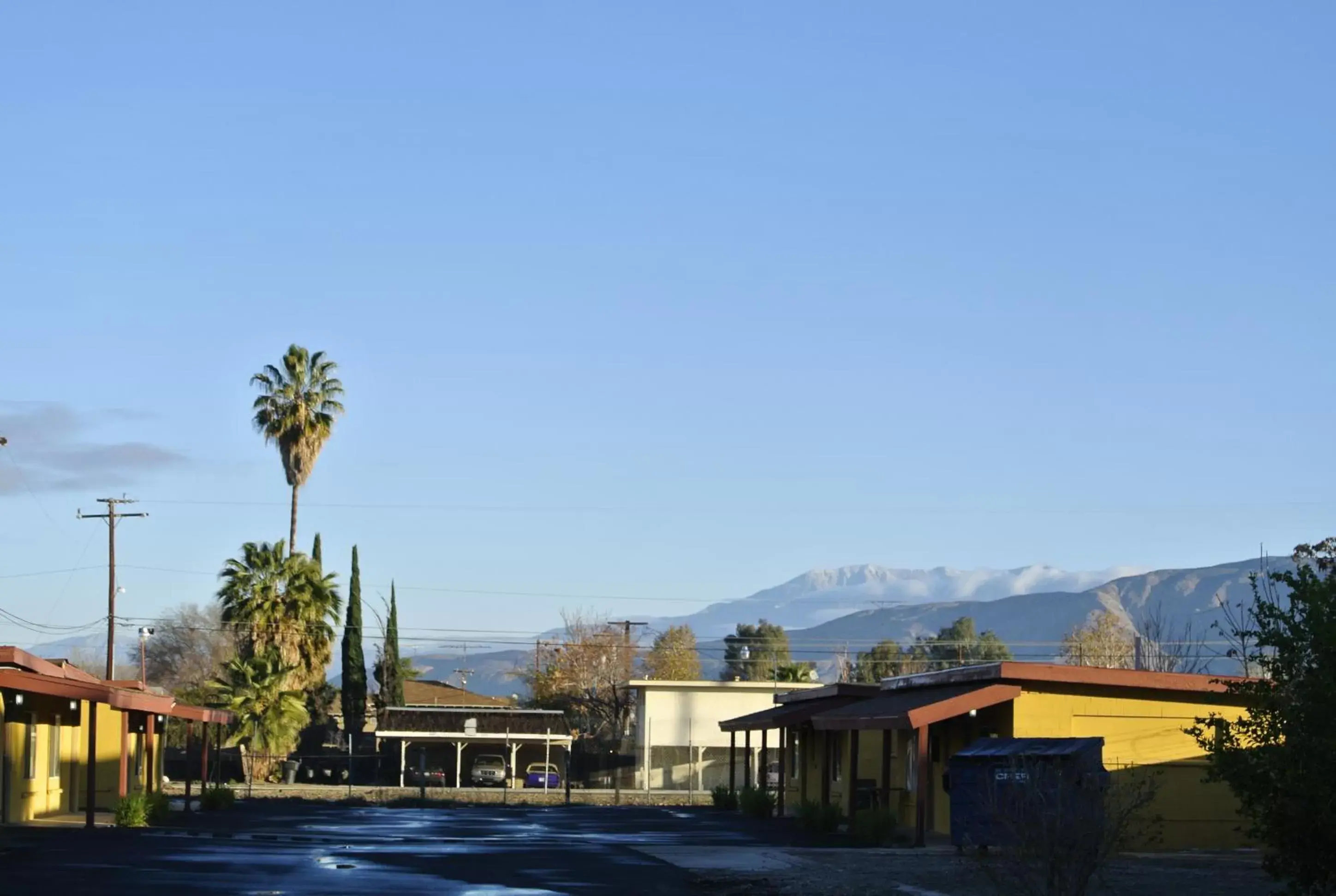 Property building, Neighborhood in Royal Inn and Suites