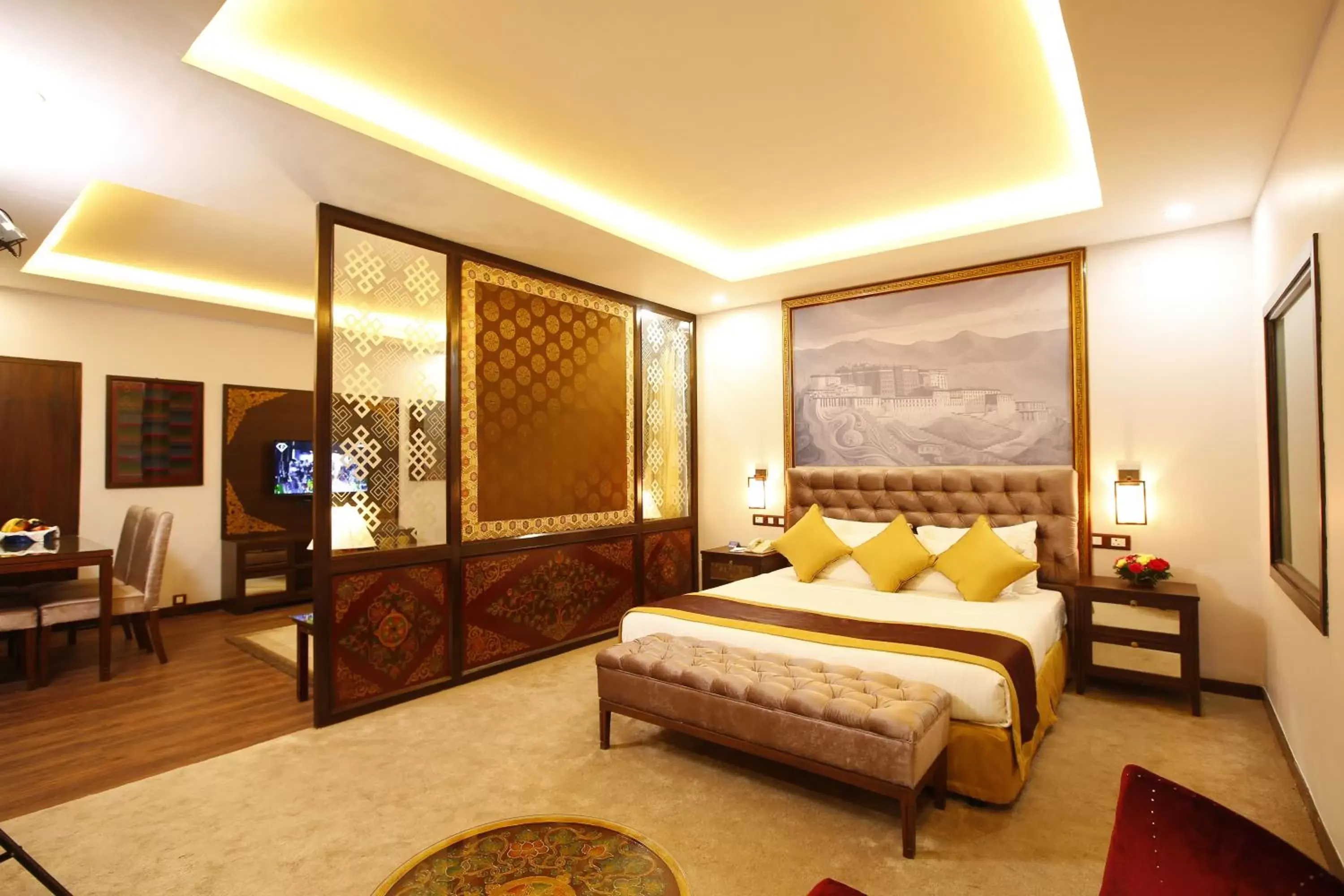 Living room, Bed in Royal Singi Hotel
