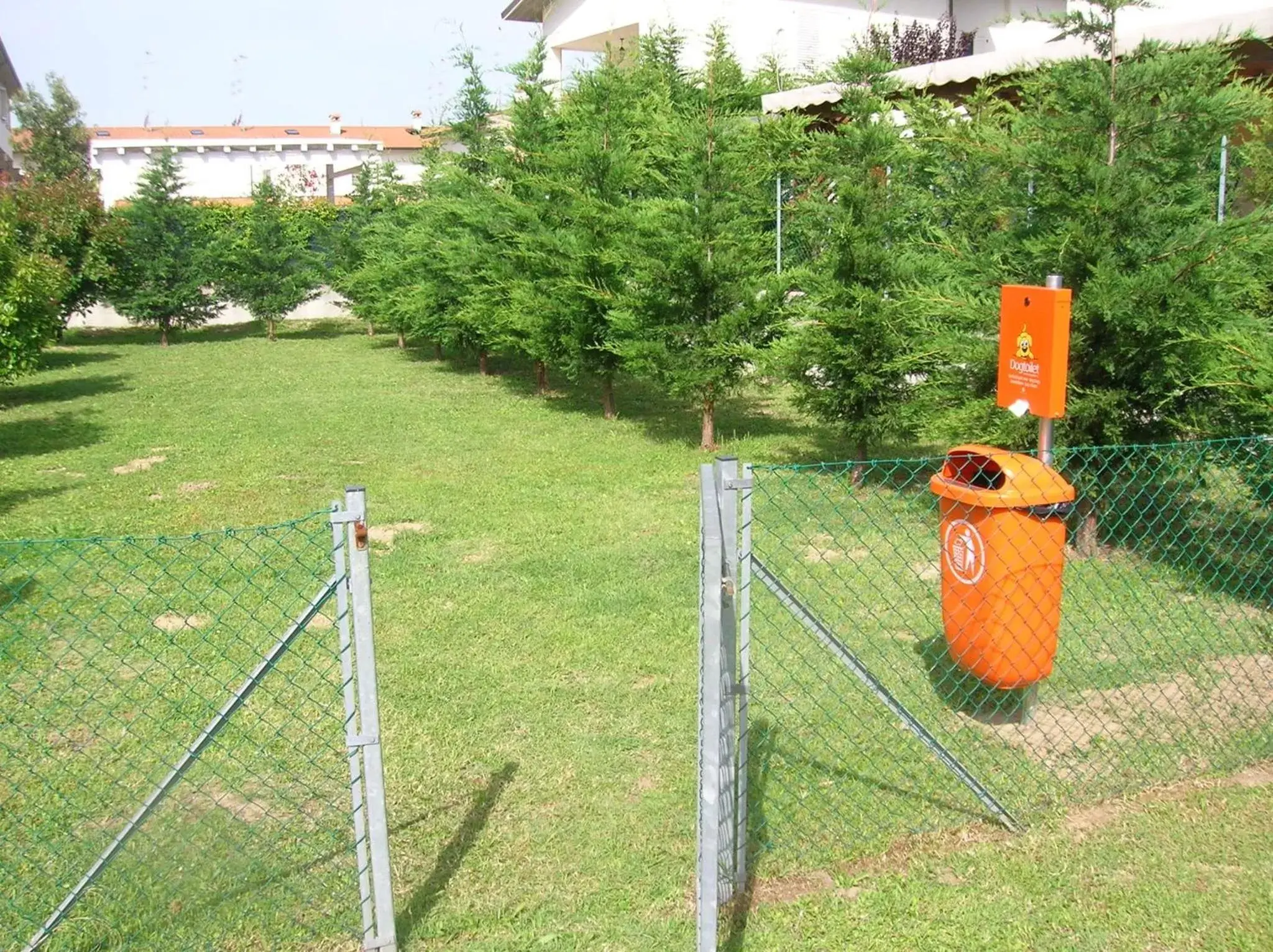 Animals, Garden in Aparthotel Costa Paradiso