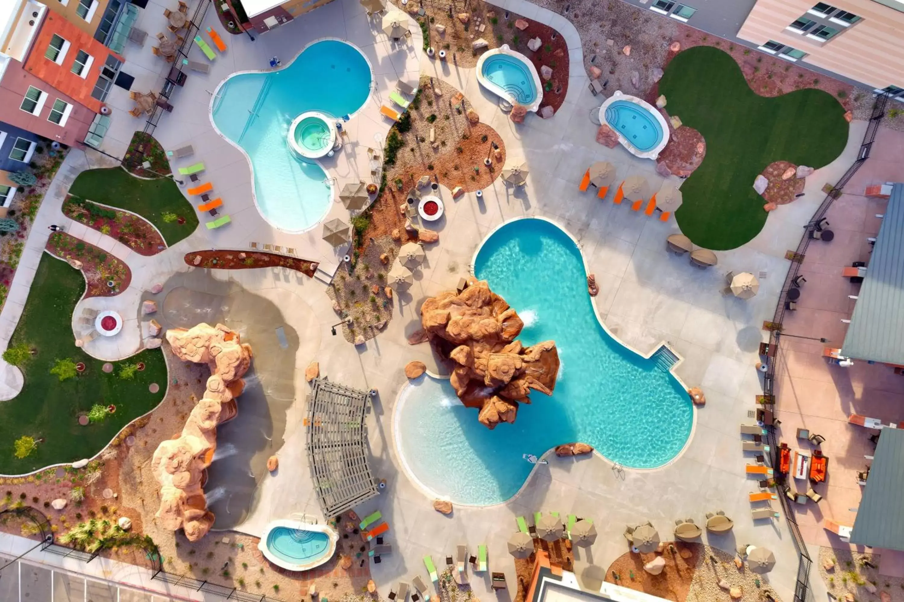 Swimming pool, Bird's-eye View in SpringHill Suites by Marriott Moab