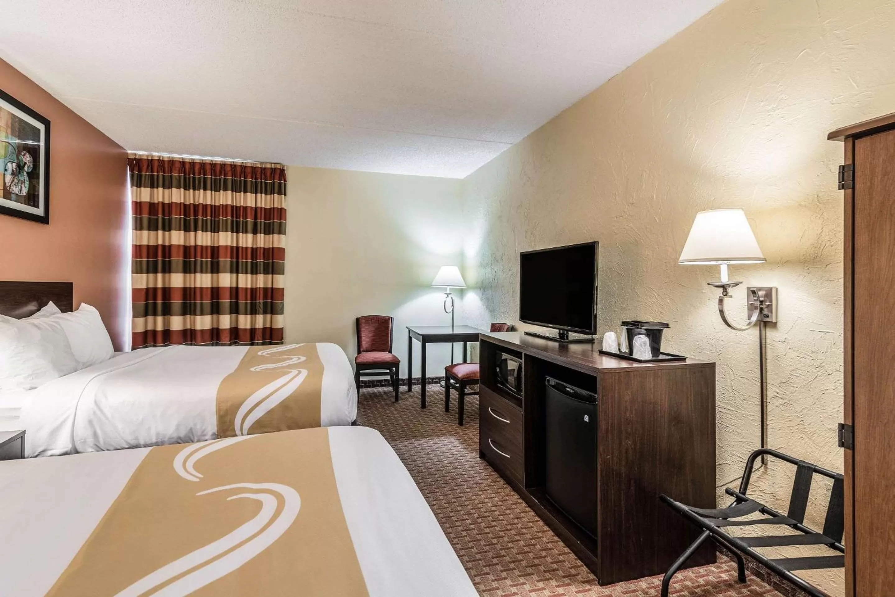 Queen Room with Two Queen Beds - Non-Smoking in Quality Inn Bangor Airport