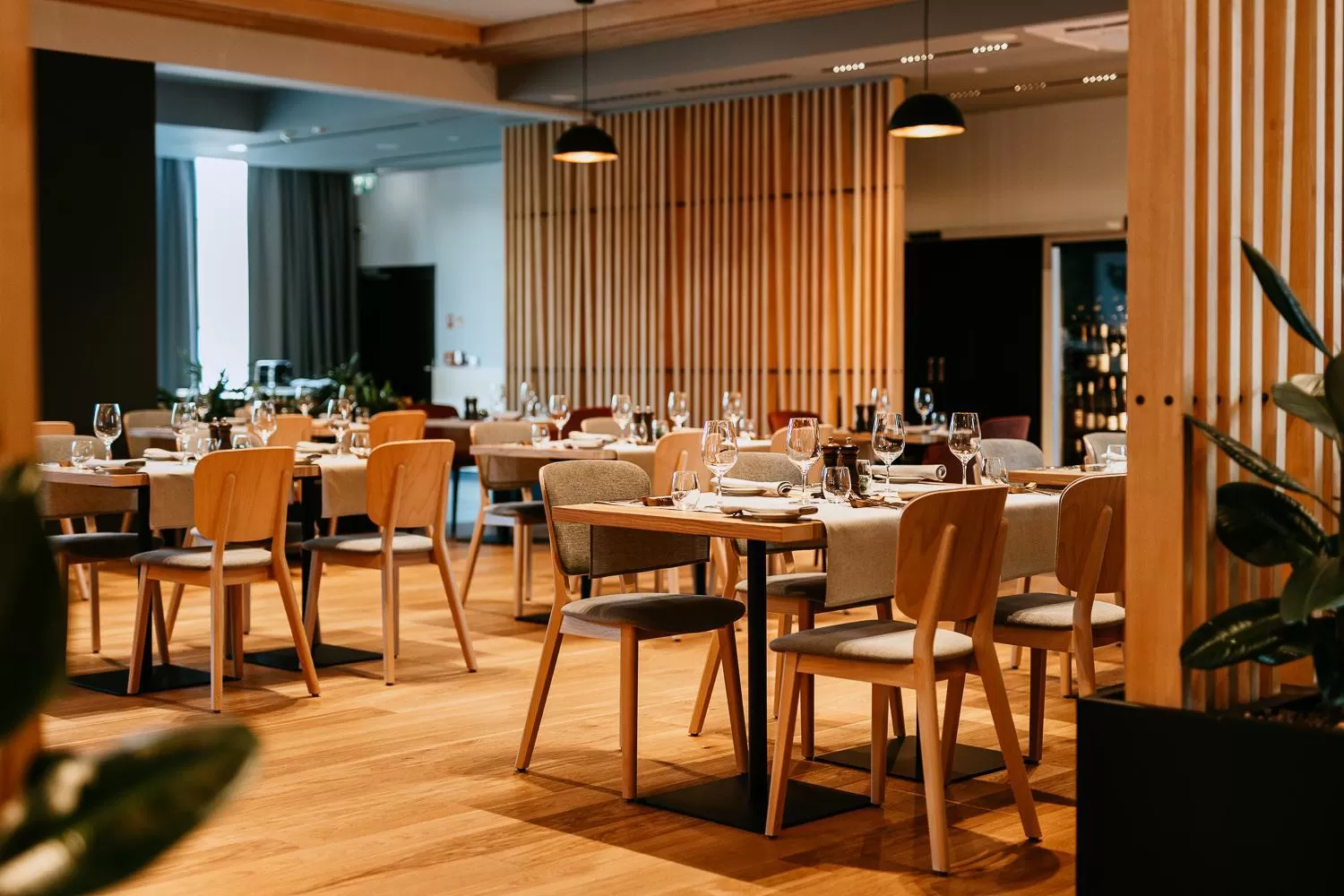 Restaurant/places to eat in VISLOW Resort