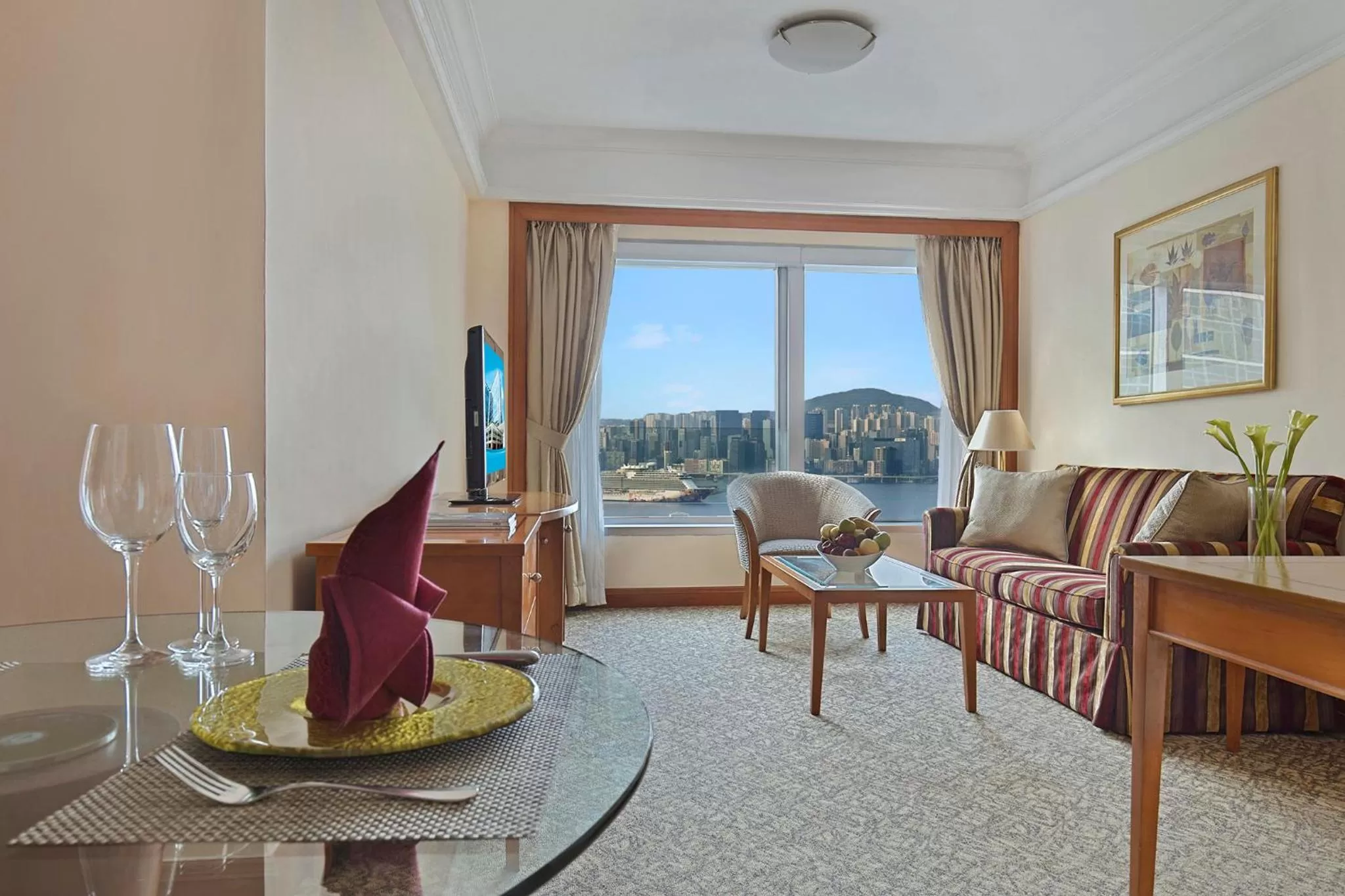 Living room in Harbour Plaza North Point