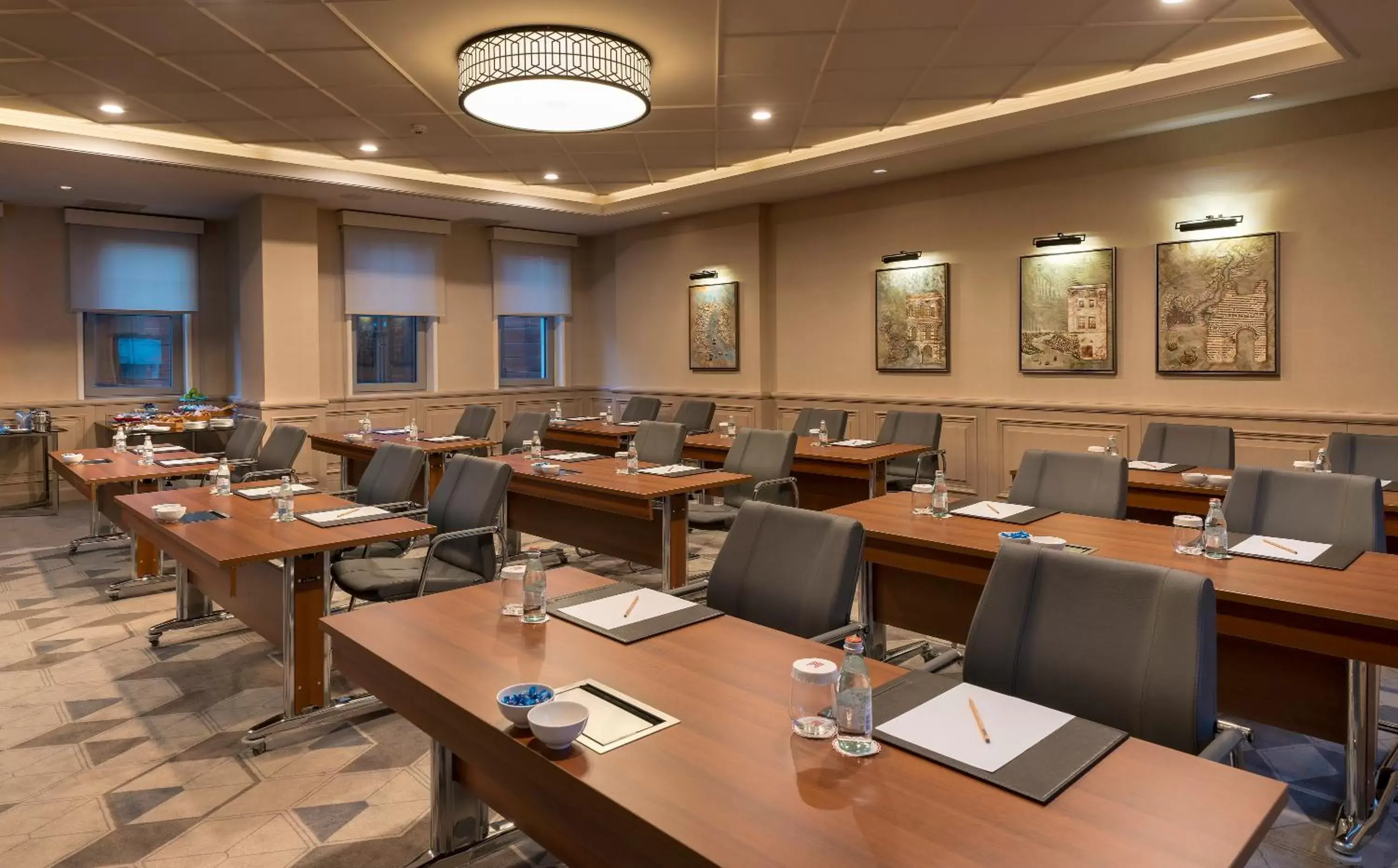Meeting/conference room, Restaurant/Places to Eat in Millennium Istanbul Golden Horn