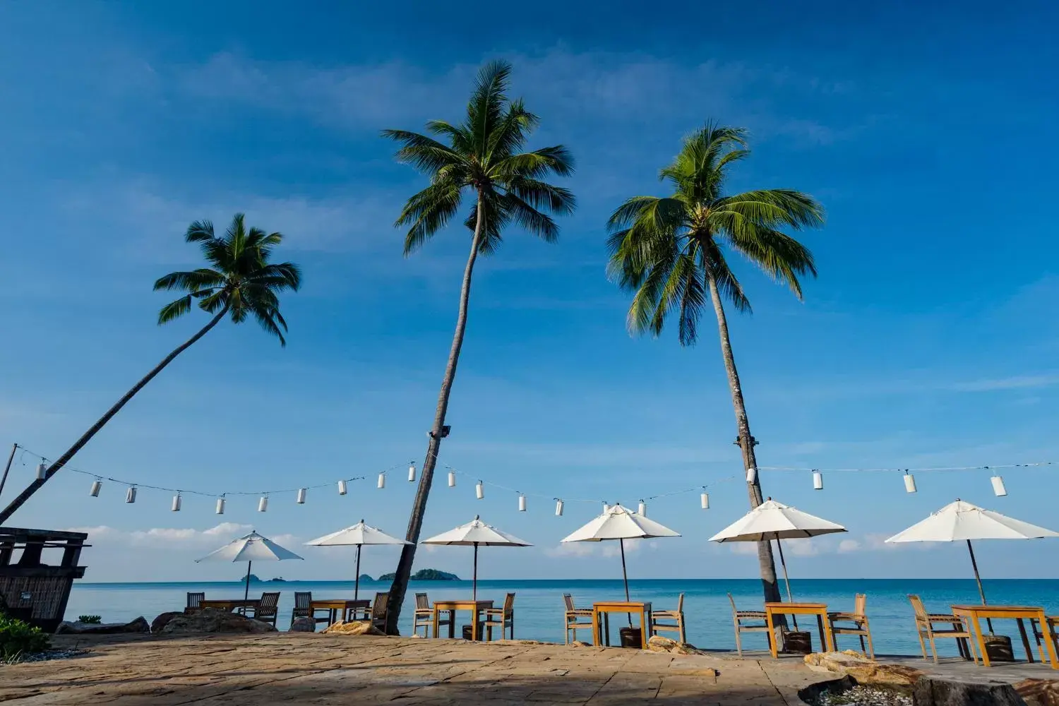 Restaurant/places to eat in Santhiya Tree Koh Chang Resort