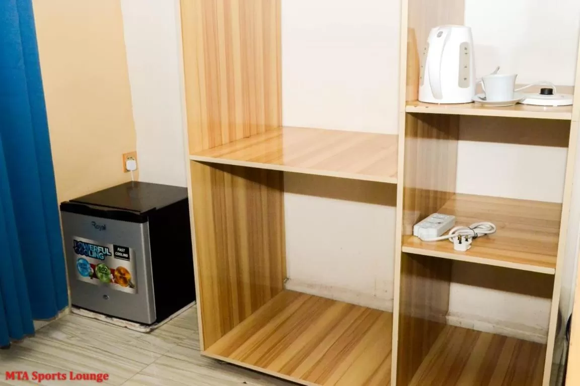 MTA Lounge and Leisures