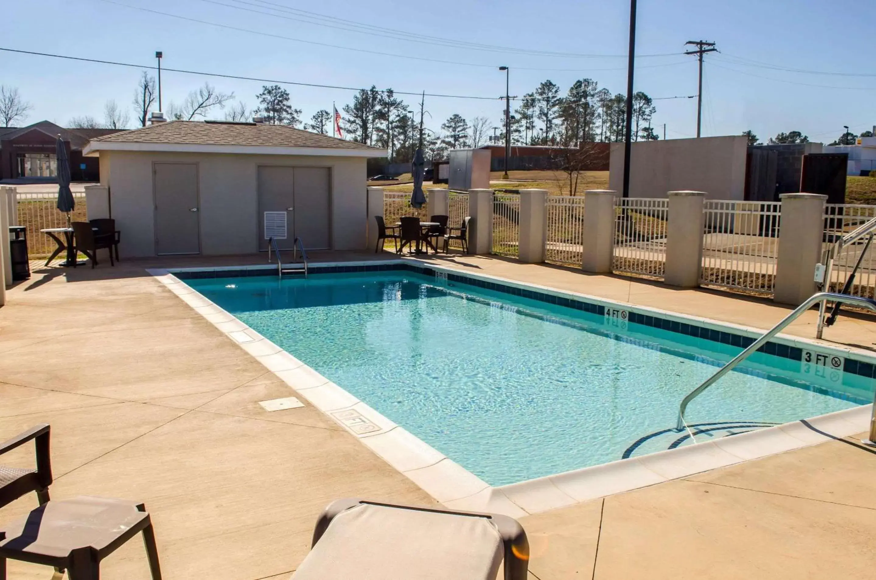 On site, Swimming Pool in Sleep Inn & Suites near Liberty Place I-65
