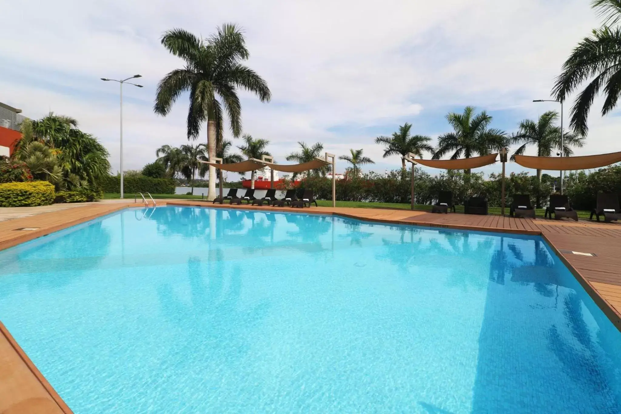 Swimming Pool in Holiday Inn Express - Tuxpan, an IHG Hotel