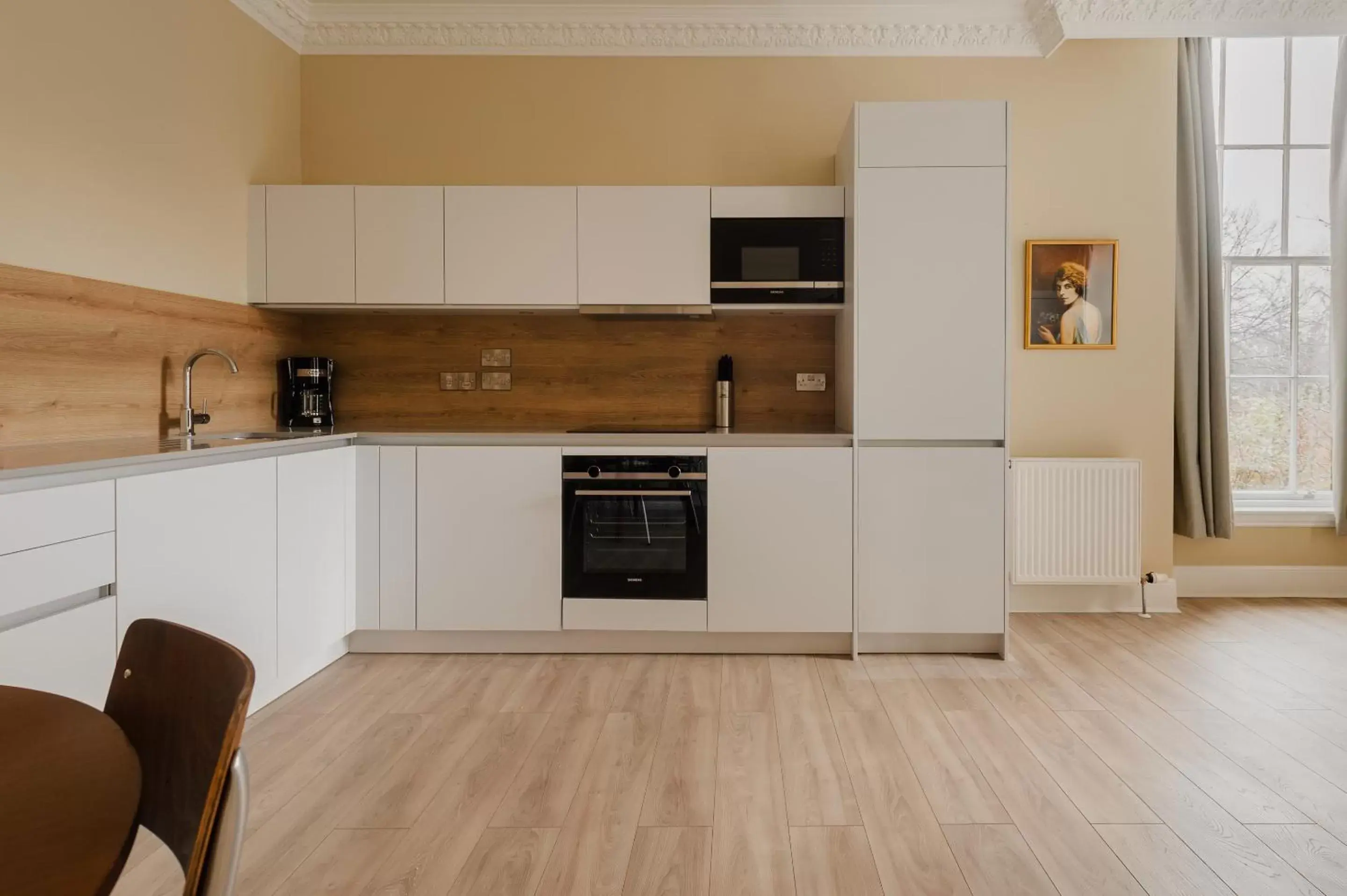 Kitchen or kitchenette, Kitchen/Kitchenette in Sonder Royal Garden Apartments
