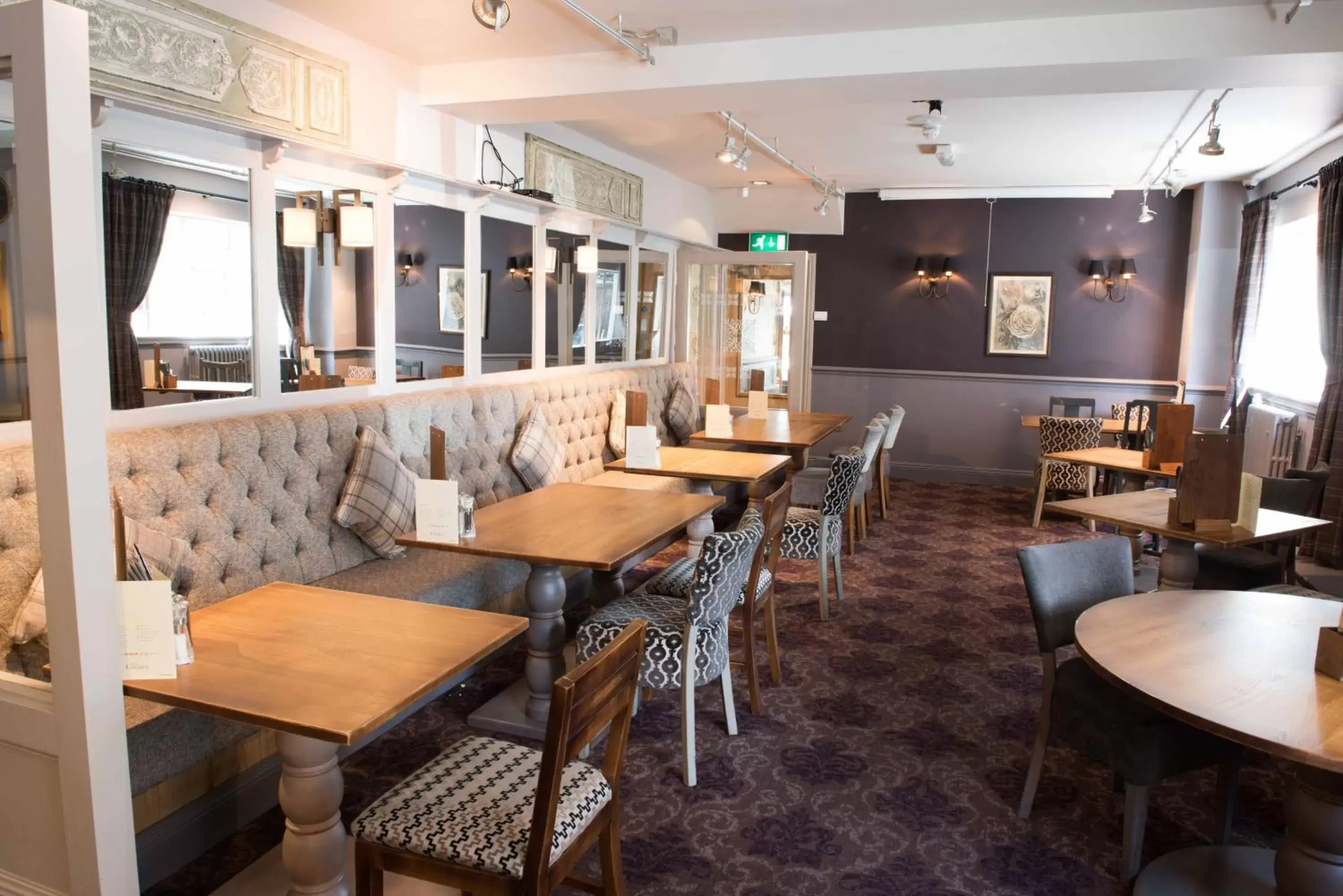 Dining area, Restaurant/Places to Eat in The County Hotel