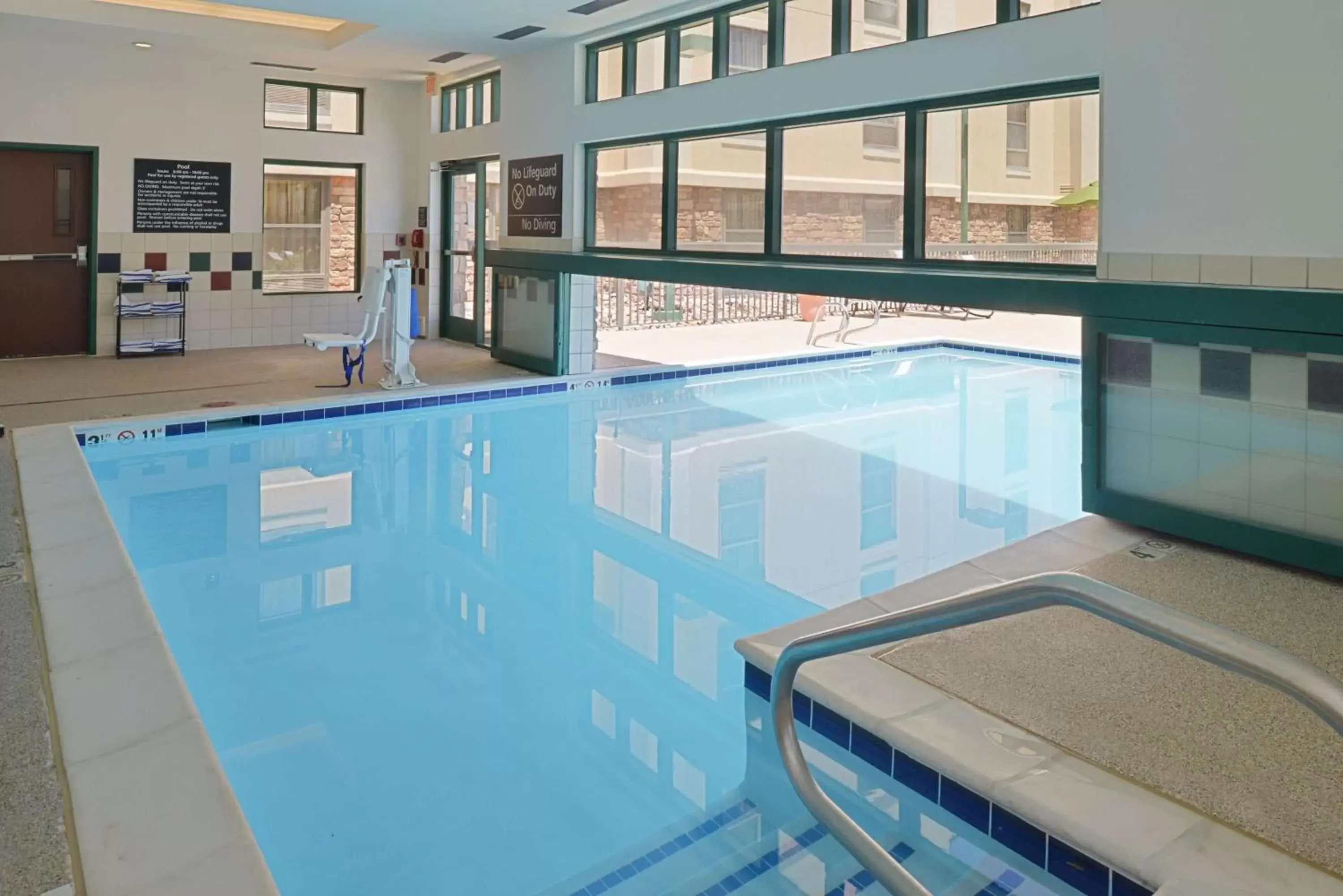 Pool view, Swimming Pool in Hampton Inn & Suites Pueblo-Southgate