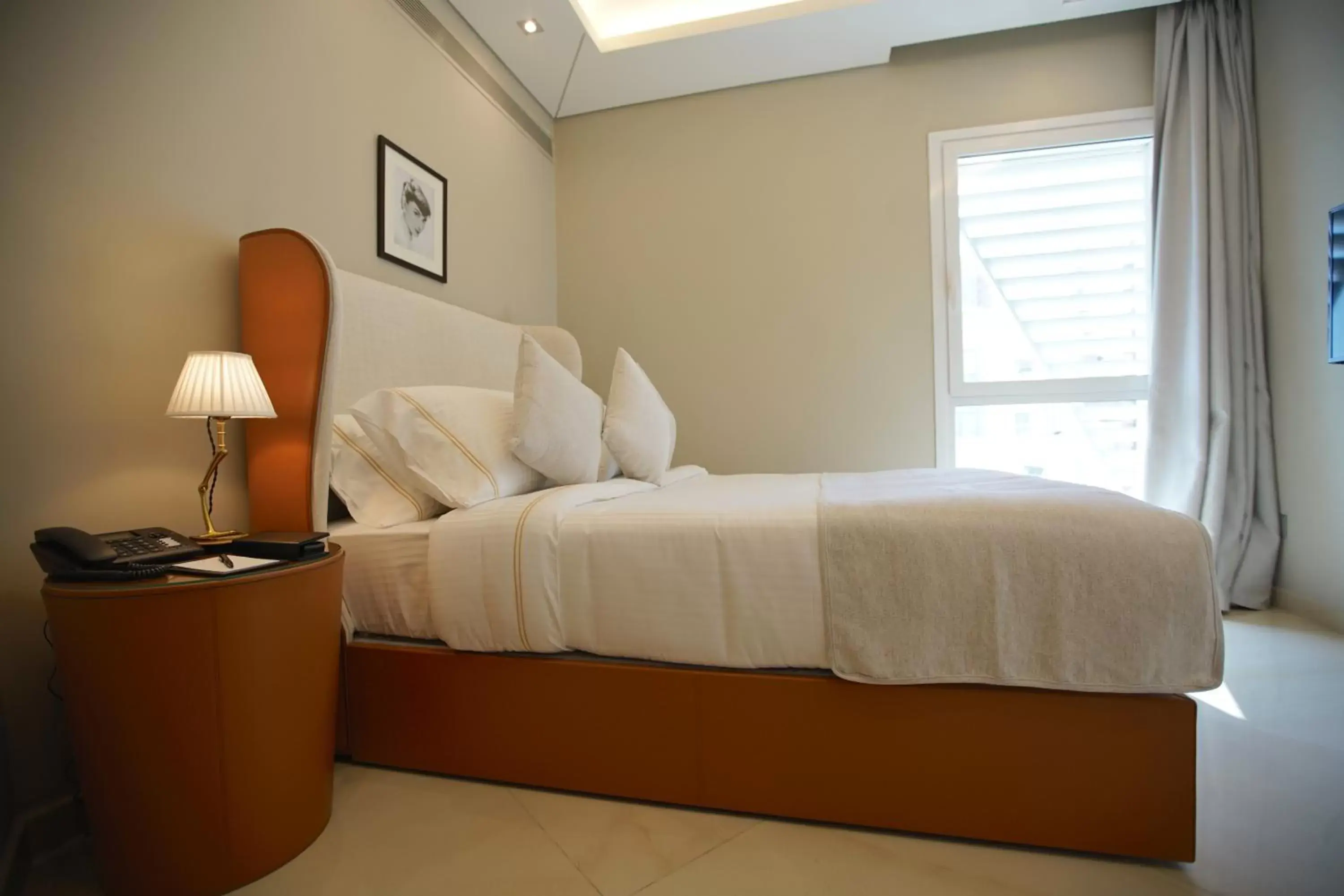 Bedroom, Room Photo in Royal Tulip Achrafieh