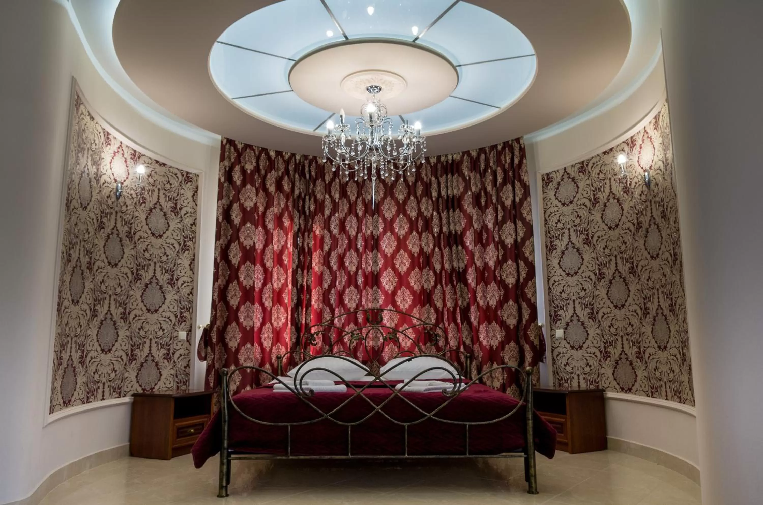 Bed in Ermitazh Hotel Complex
