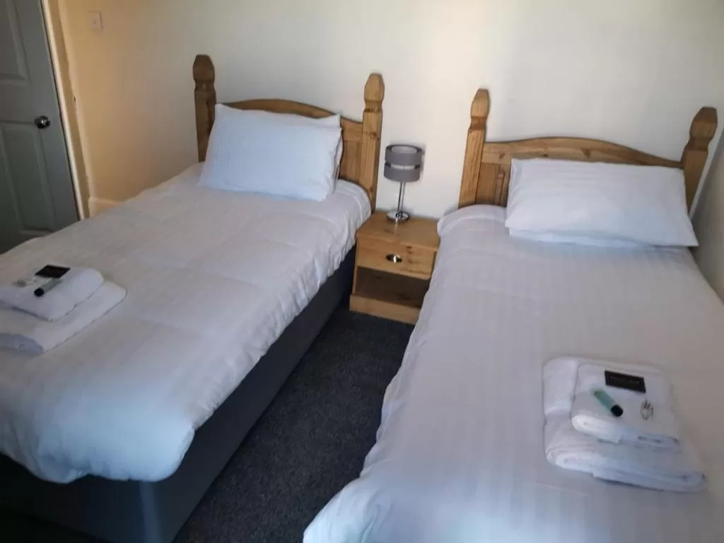 Bed in Mairs Bed and Breakfast.