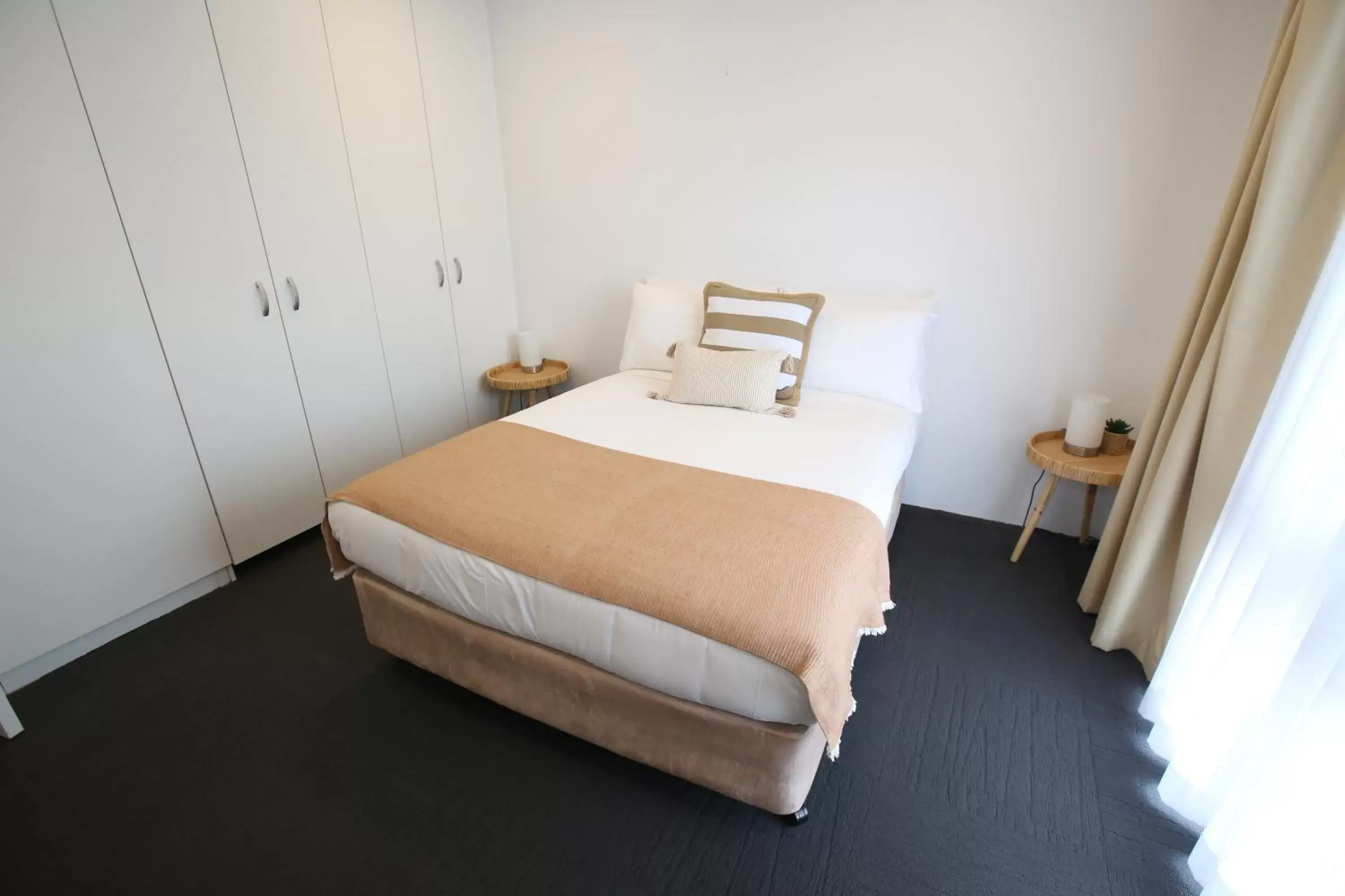 Bedroom, Bed in Tweed Harbour Motor Inn